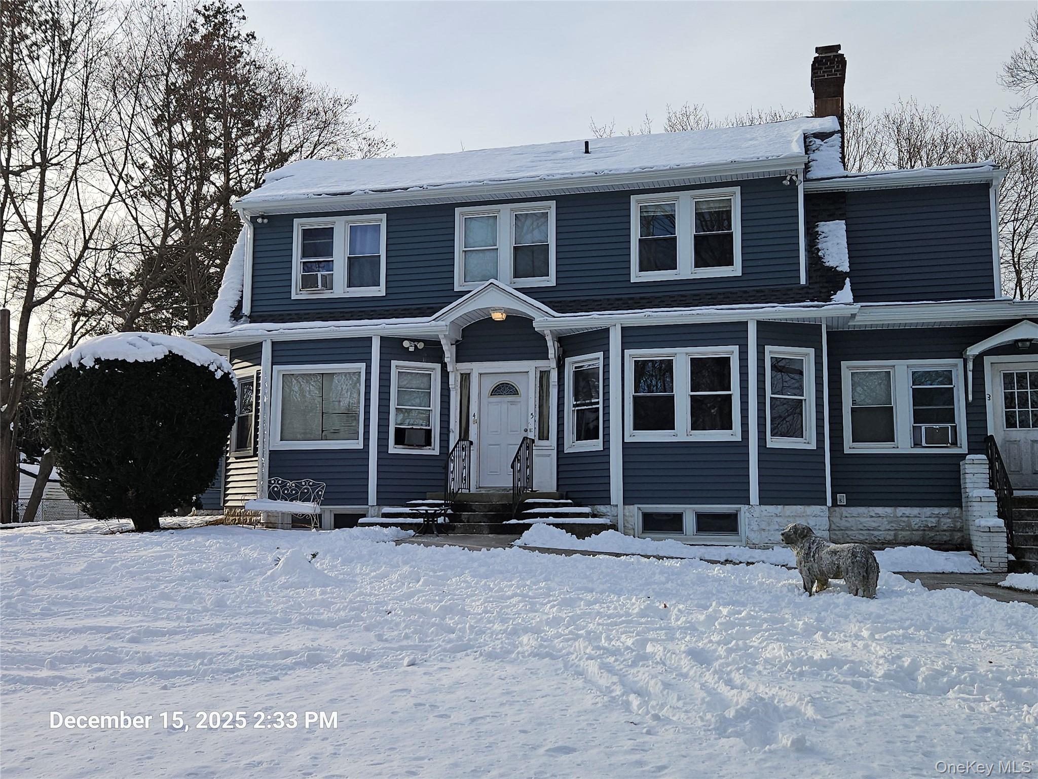 1 Beech Drive # 5, Ronkonkoma, NY 11779