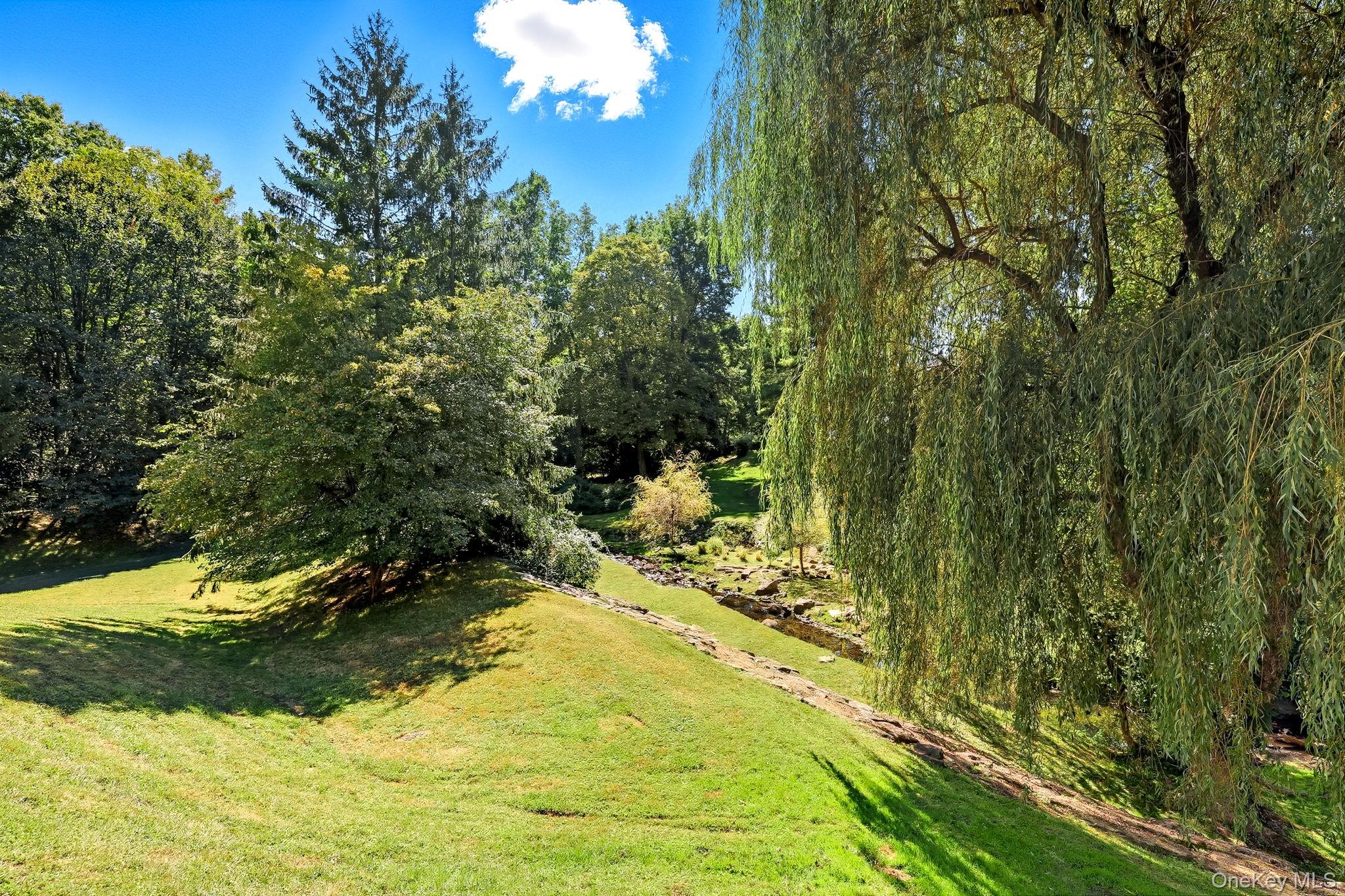 4 Westfield Road, White Plains, NY 10605