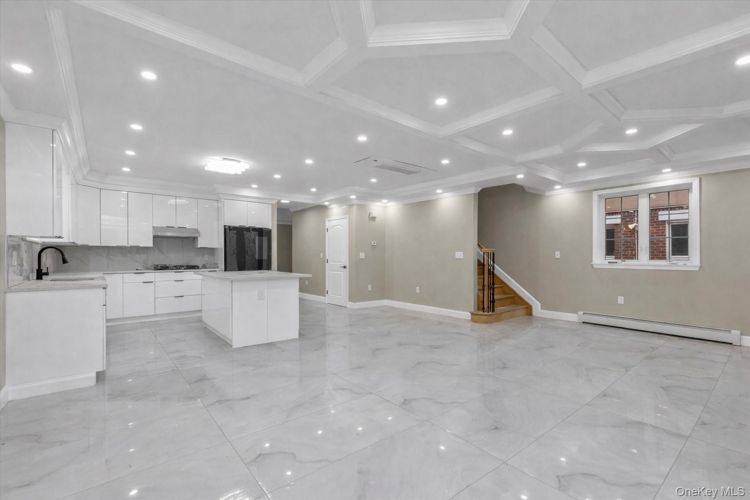 27-09 Utopia Parkway, Flushing, NY 11358