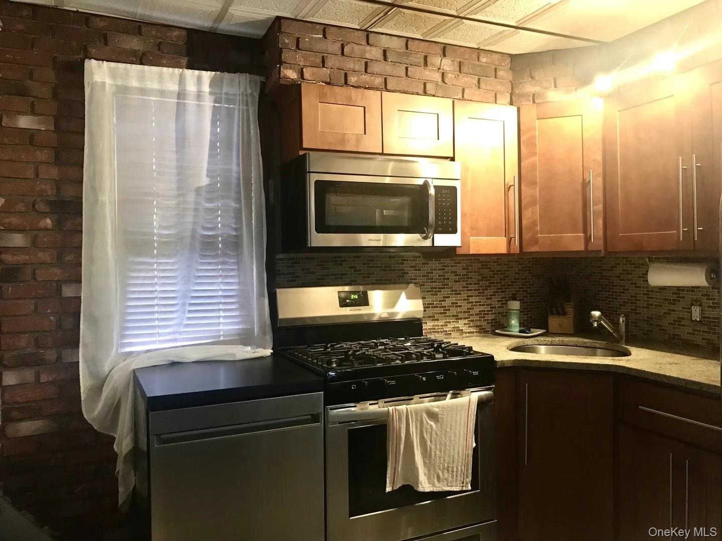 207-01 34th Avenue, Bayside, NY 11361