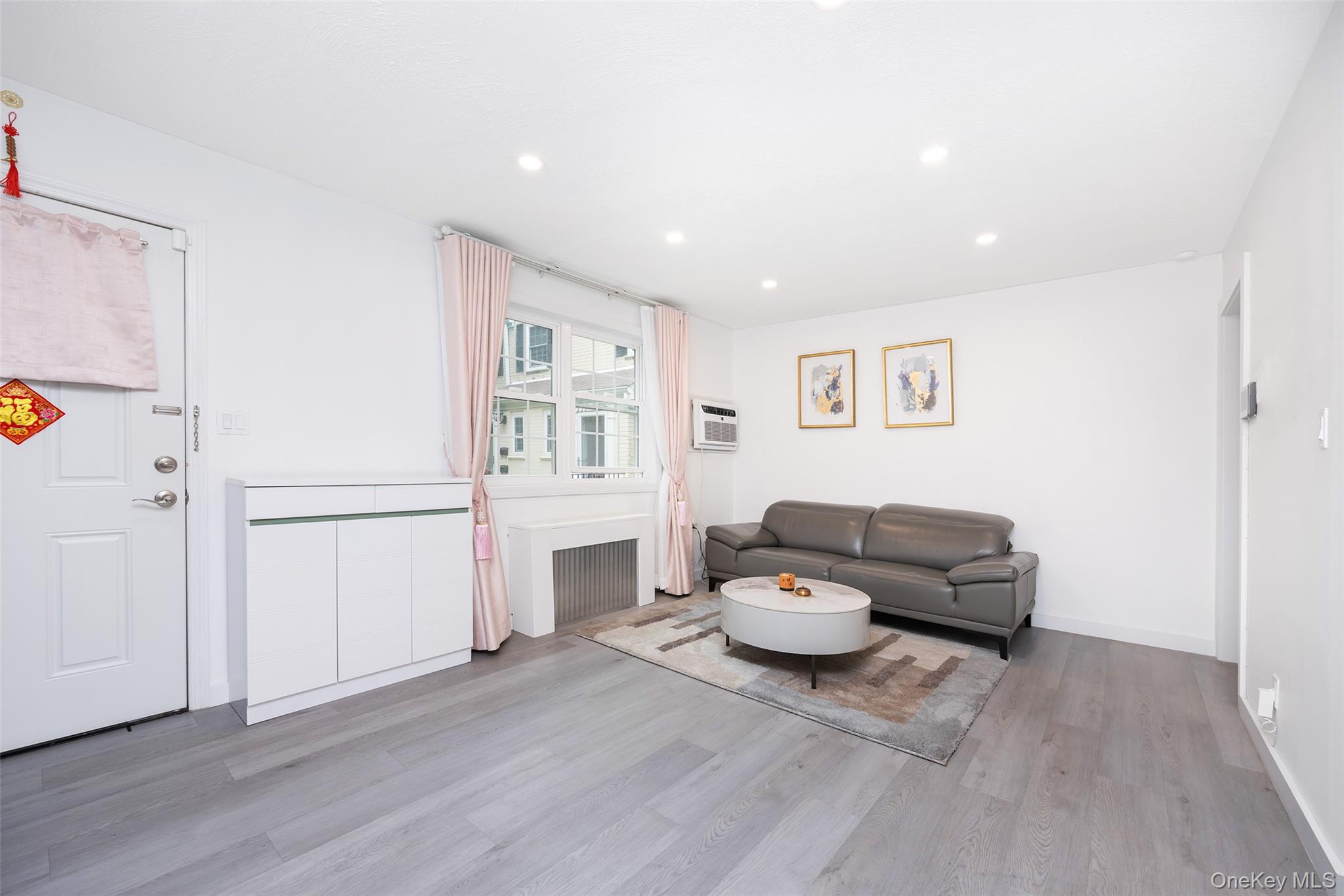 223-36 65th Avenue # 2A, Bayside, NY 11364