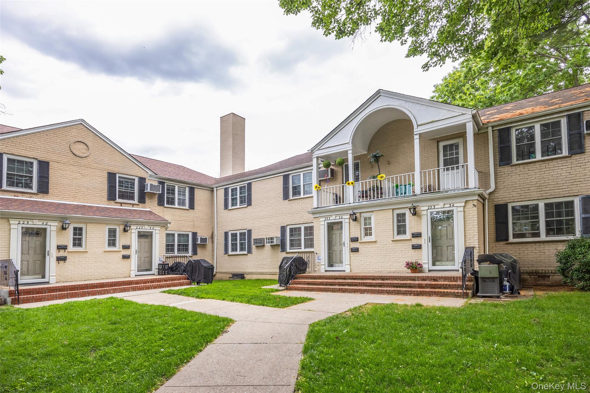 223-36 65th Avenue # 2A, Bayside, NY 11364