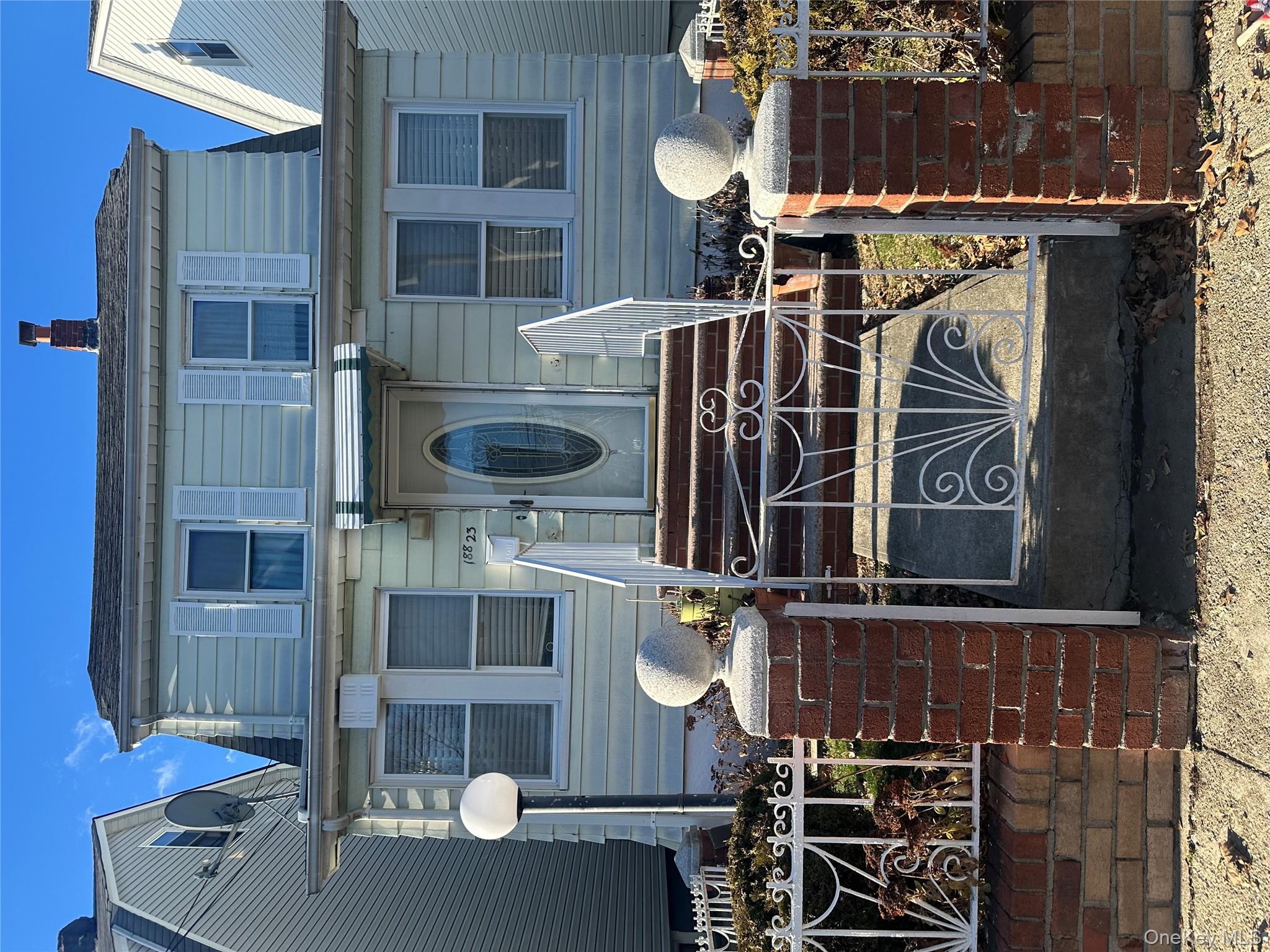 18823 Mangin Avenue, Saint Albans, NY 11412