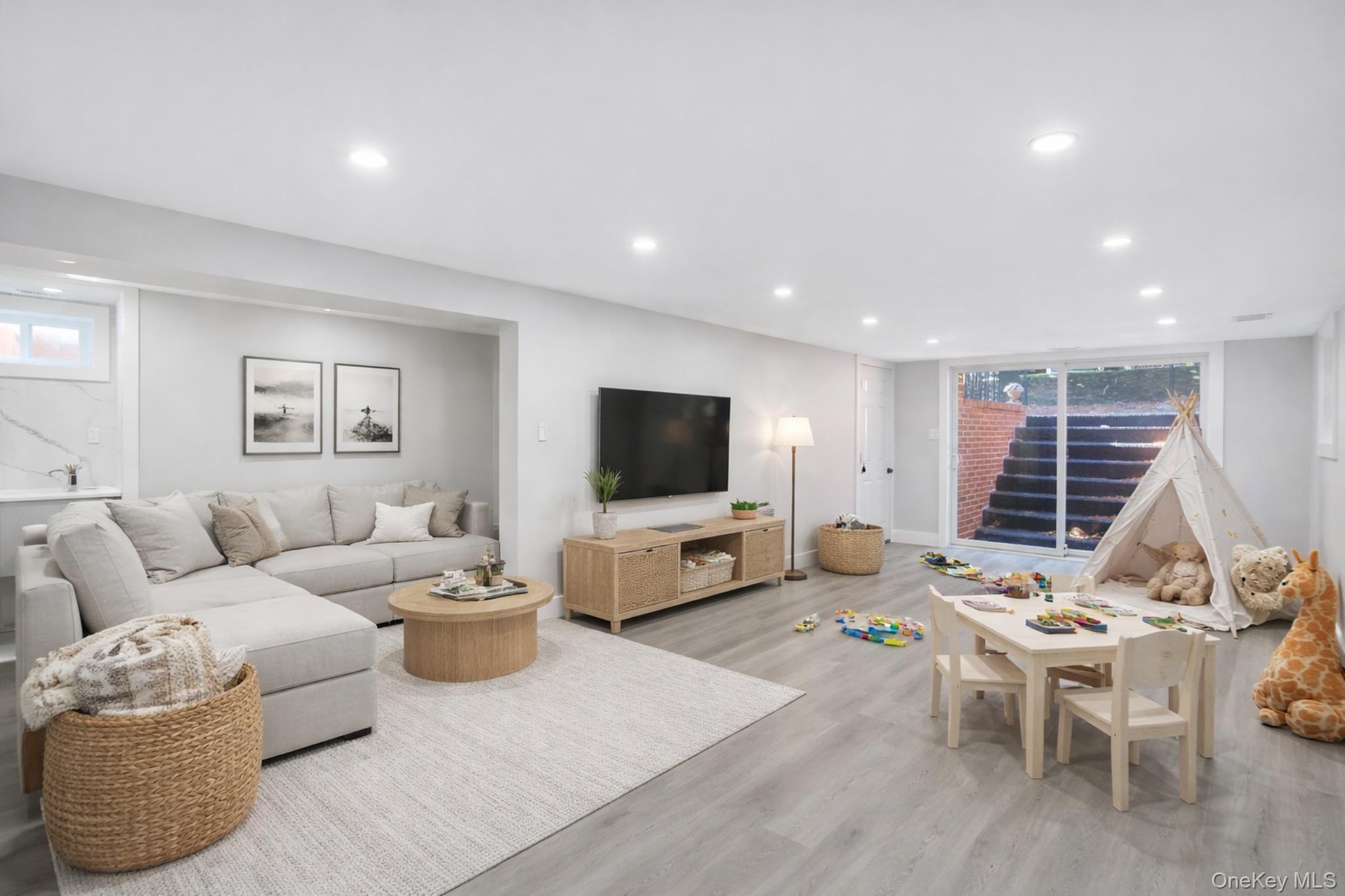 73-30 244th Street, Flushing, NY 11362