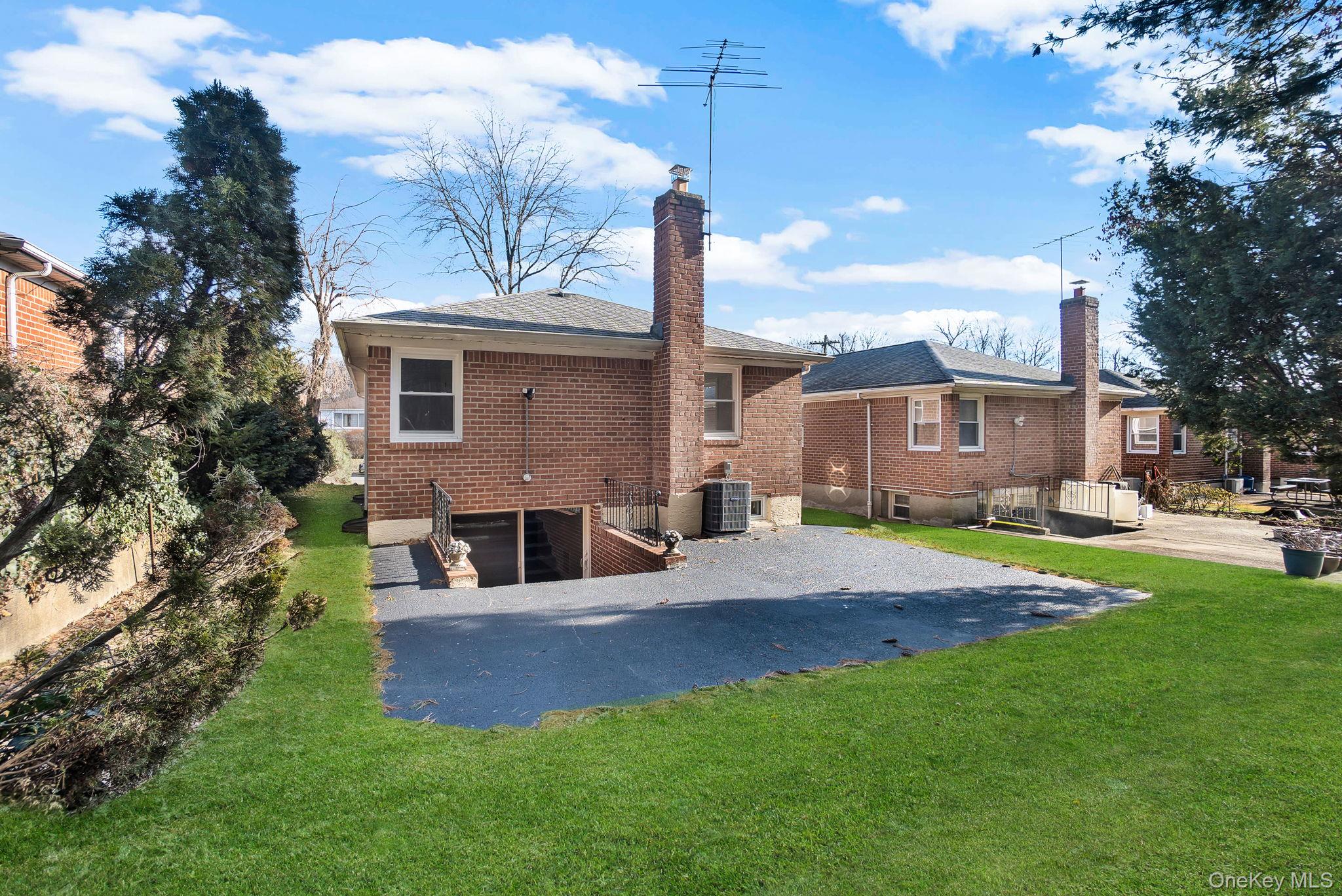 73-30 244th Street, Flushing, NY 11362