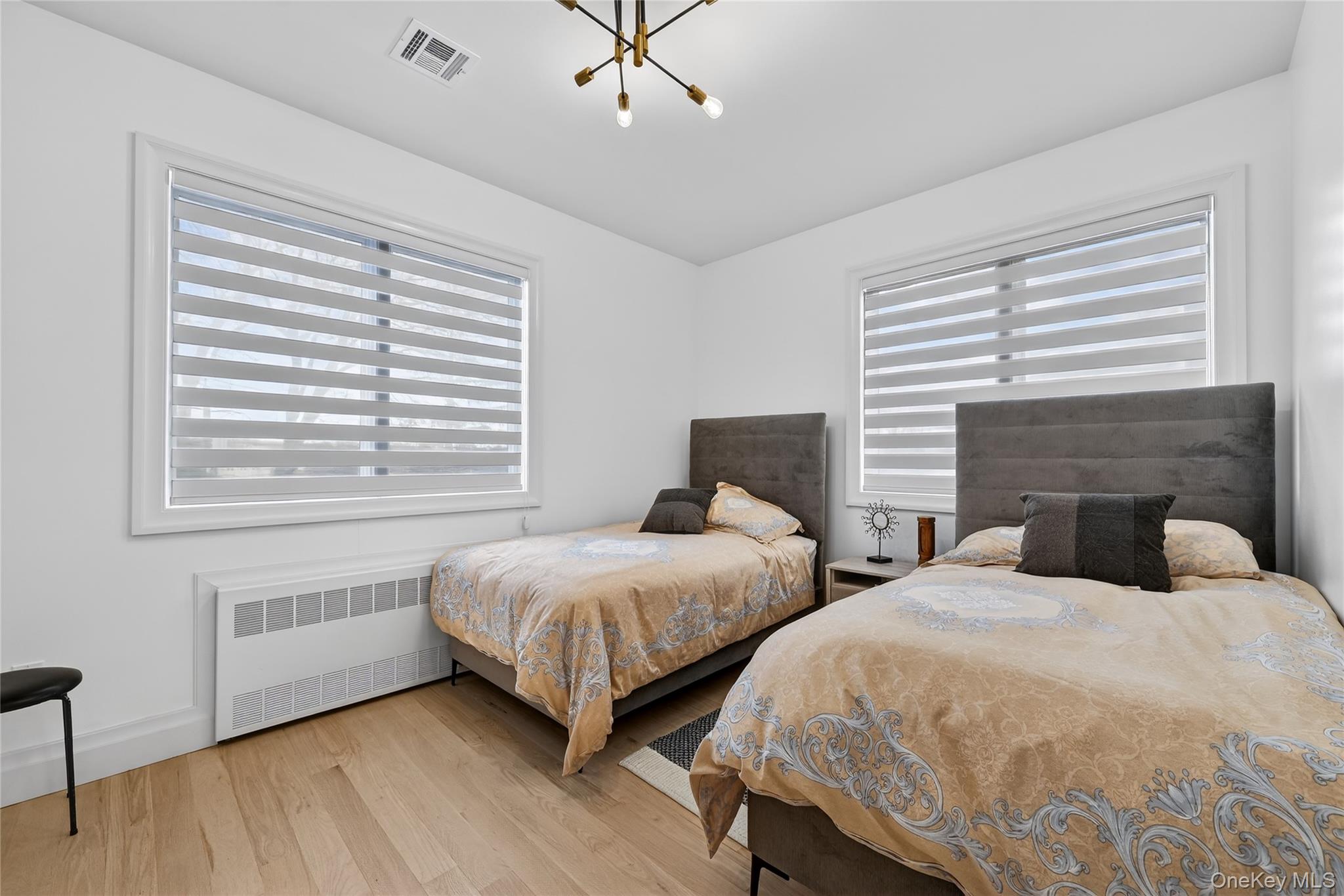 27 Ellish Parkway # 202, Spring Valley, NY 10977