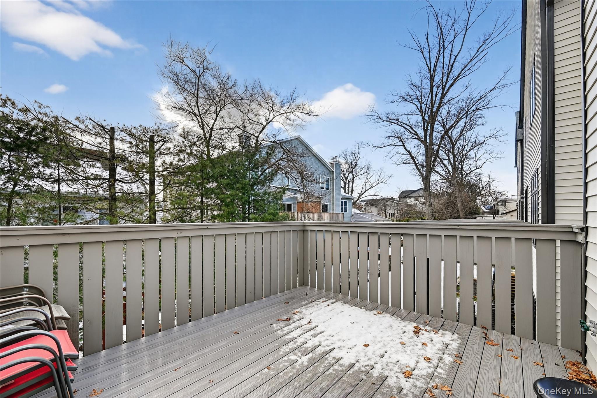 27 Ellish Parkway # 202, Spring Valley, NY 10977