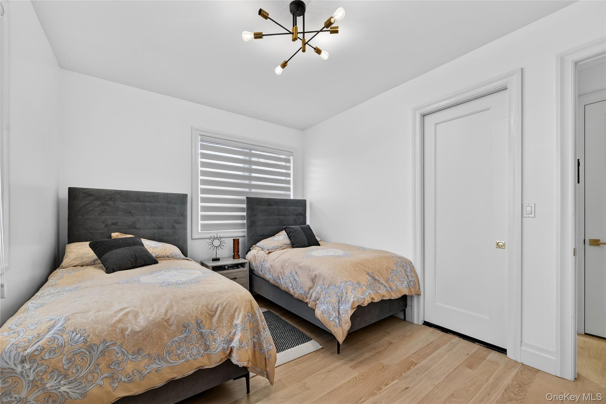 27 Ellish Parkway # 202, Spring Valley, NY 10977