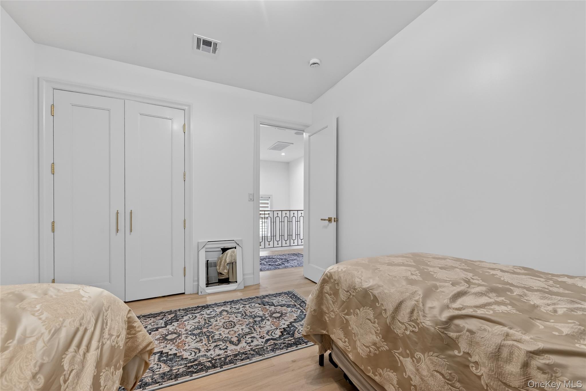 27 Ellish Parkway # 202, Spring Valley, NY 10977