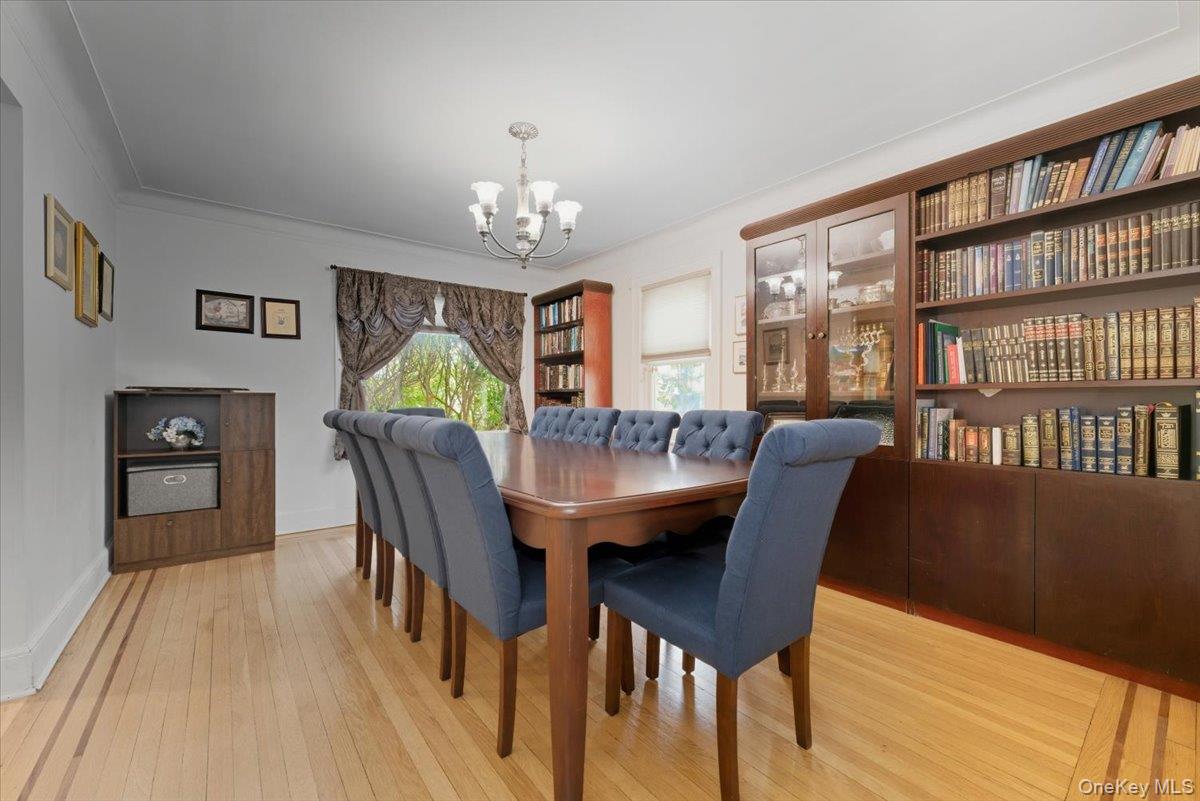 422 Cedarhurst Avenue, Cedarhurst, NY 11516