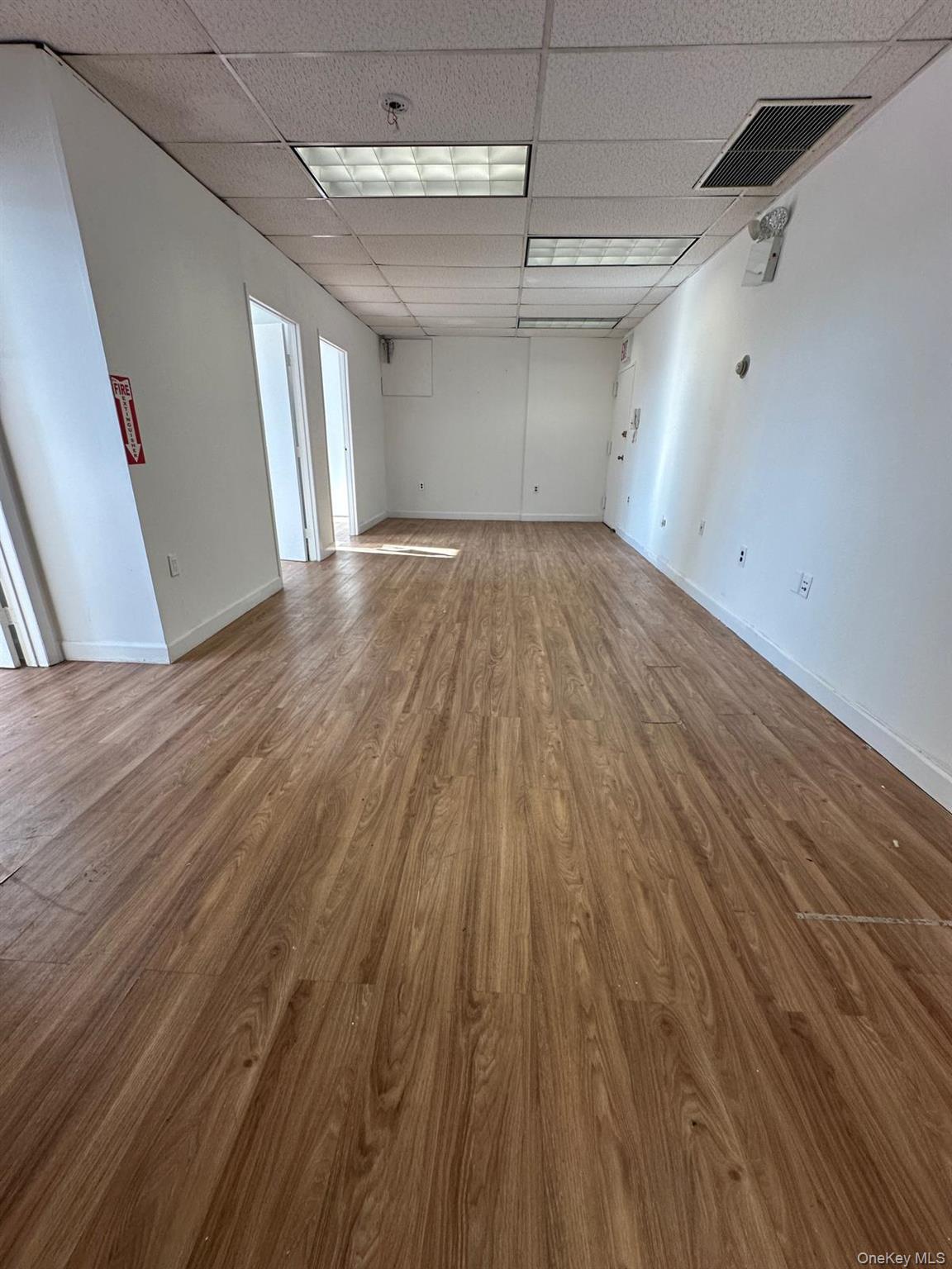 3800 E Tremont Avenue, Bronx, NY 10465