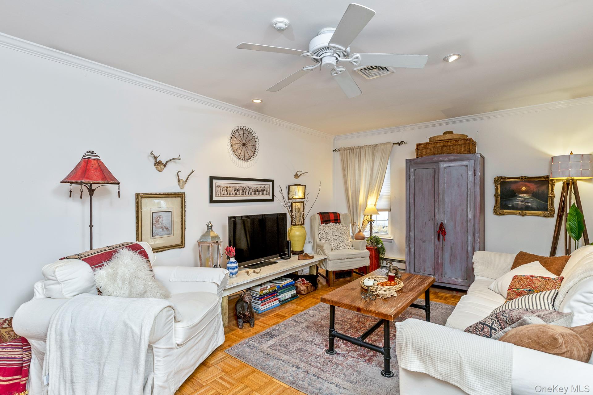 475 Darwen Drive # B, Ridge, NY 11961