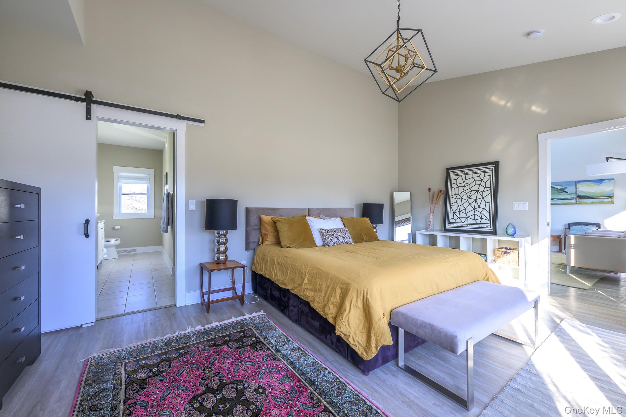 16 Lucas Lane, Hudson, NY 12534