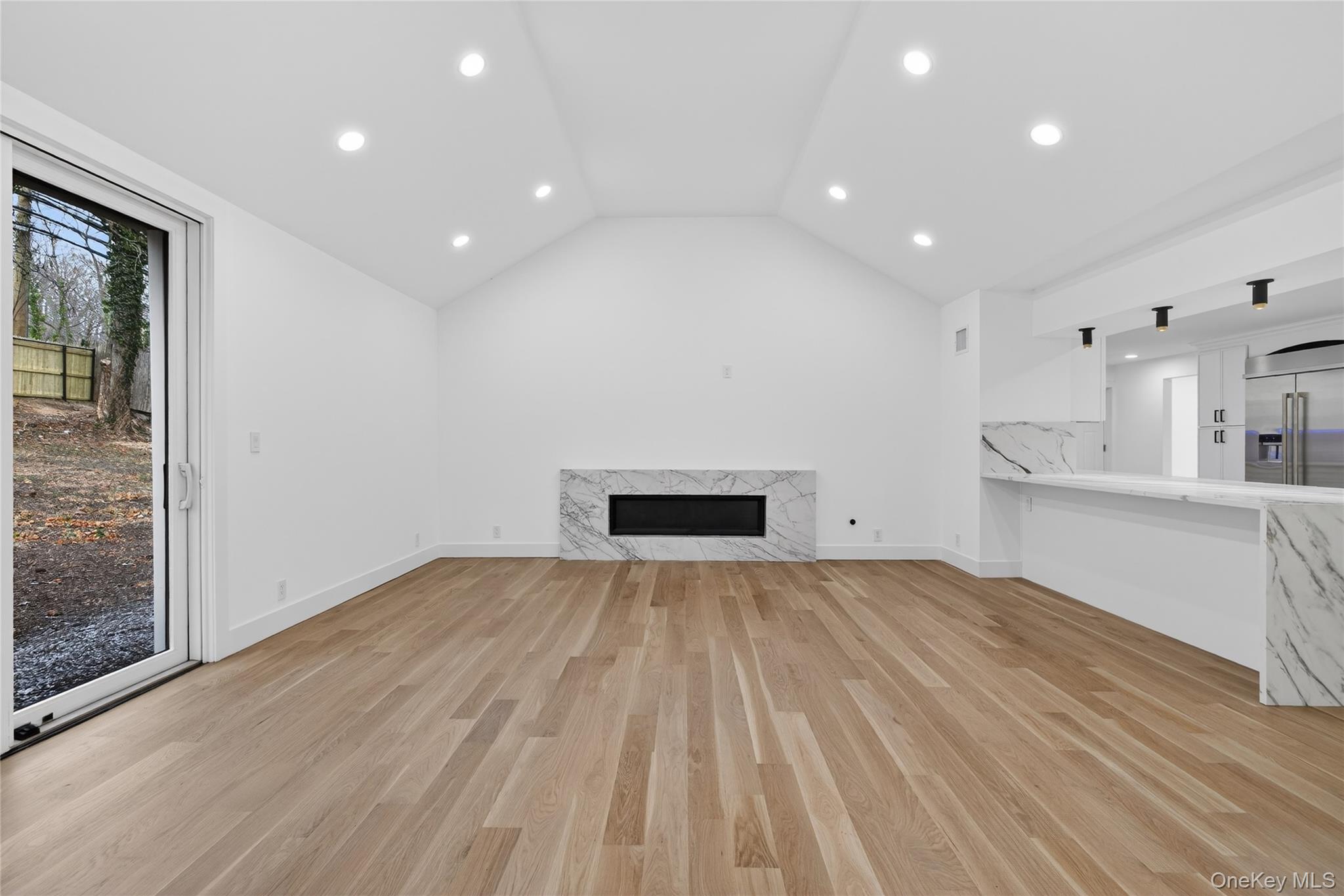 199 Salem Road, East Hills, NY 11577