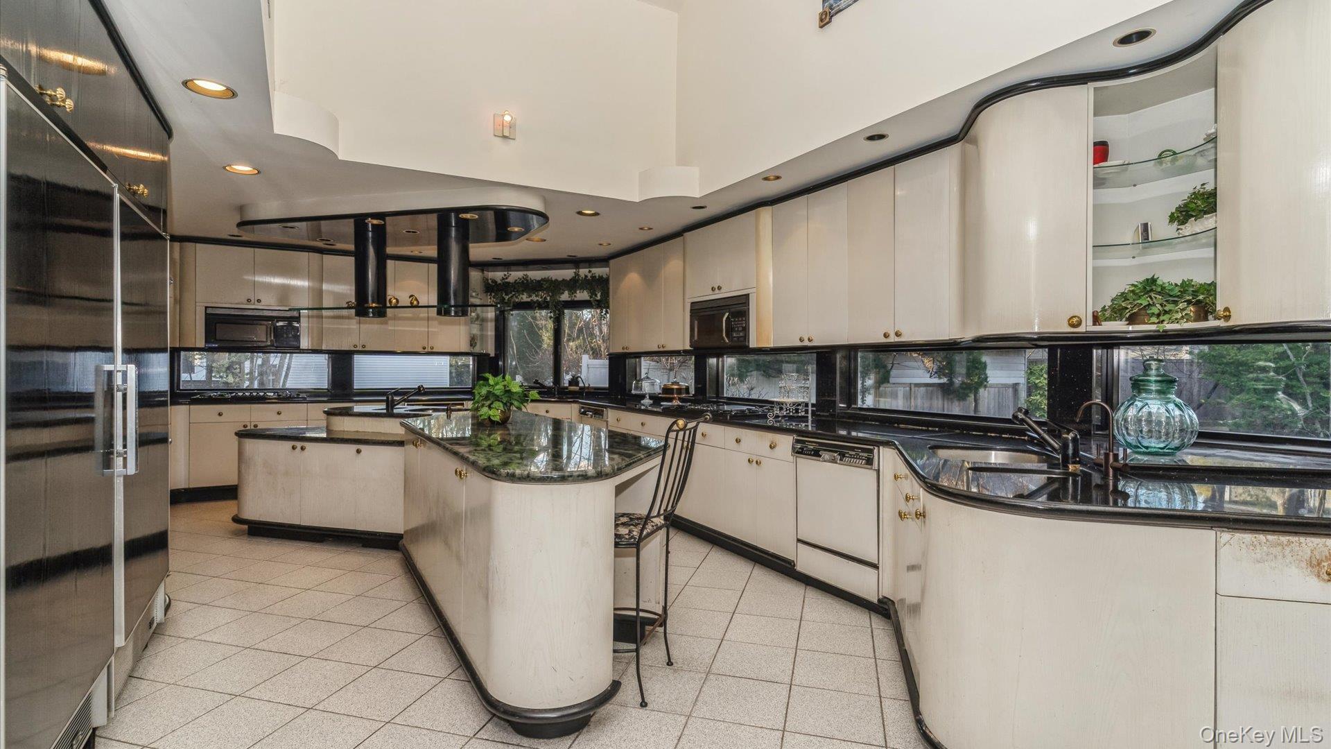 178 Wildacre Avenue, Lawrence, NY 11559