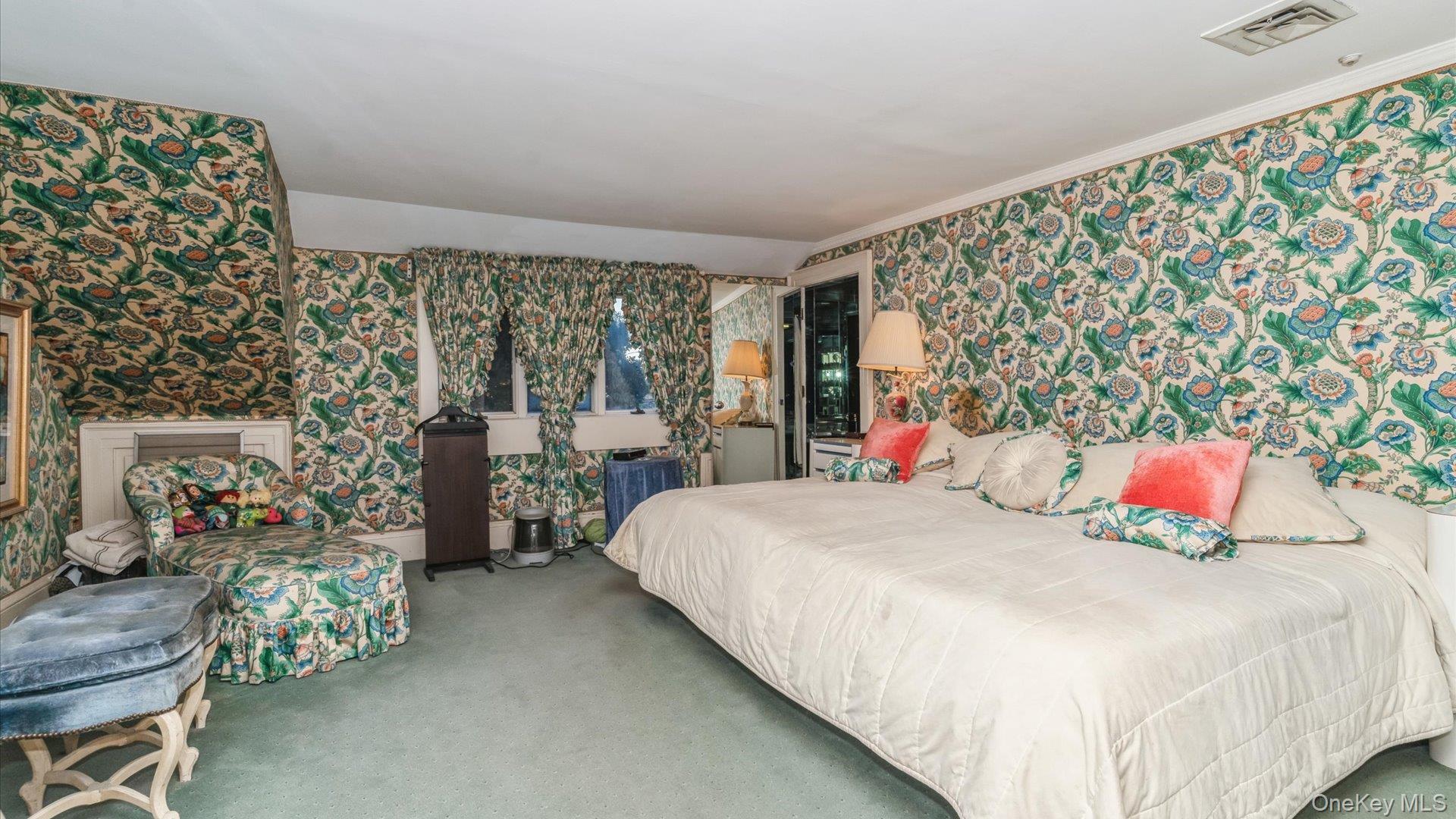 178 Wildacre Avenue, Lawrence, NY 11559