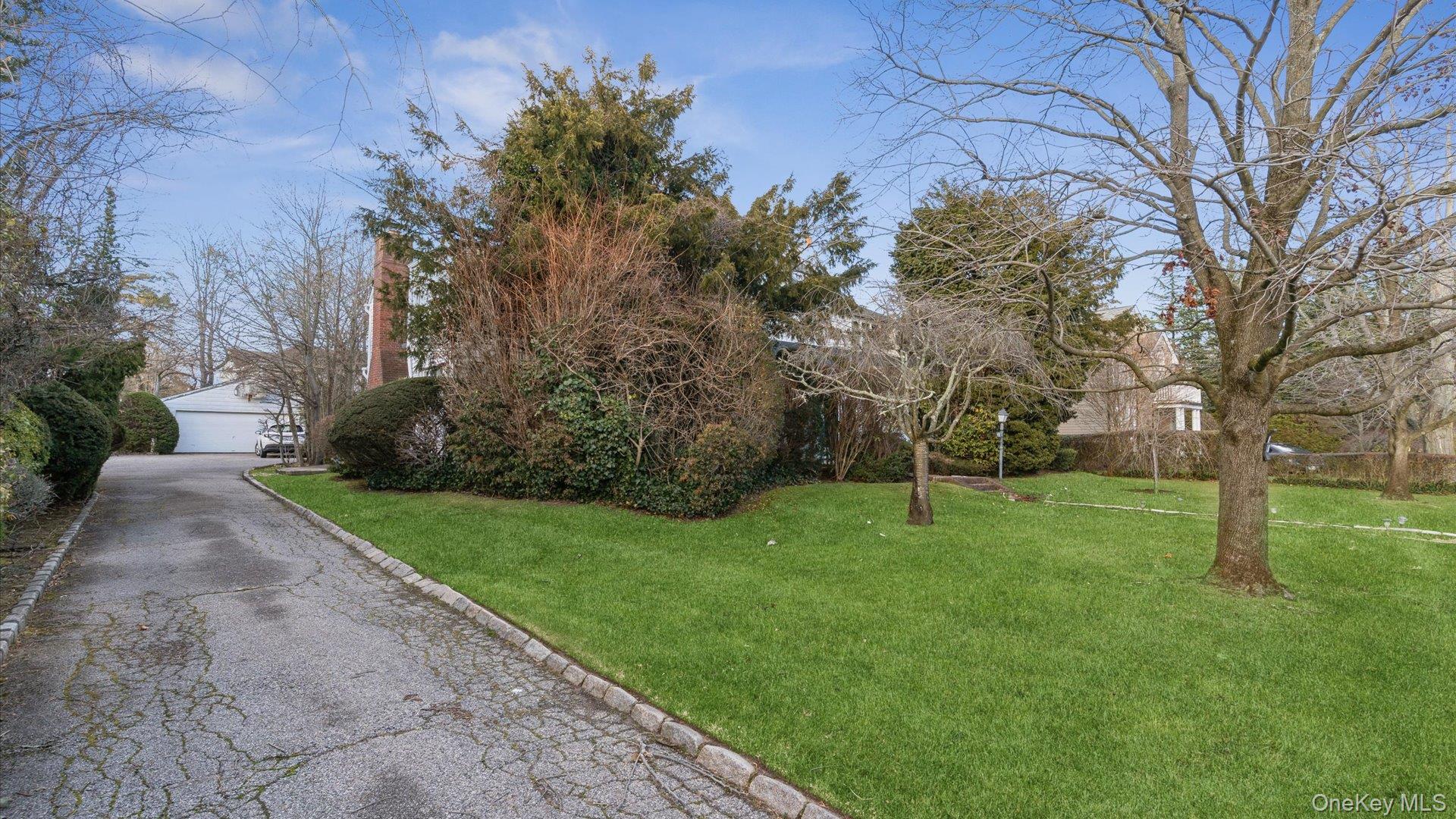 178 Wildacre Avenue, Lawrence, NY 11559