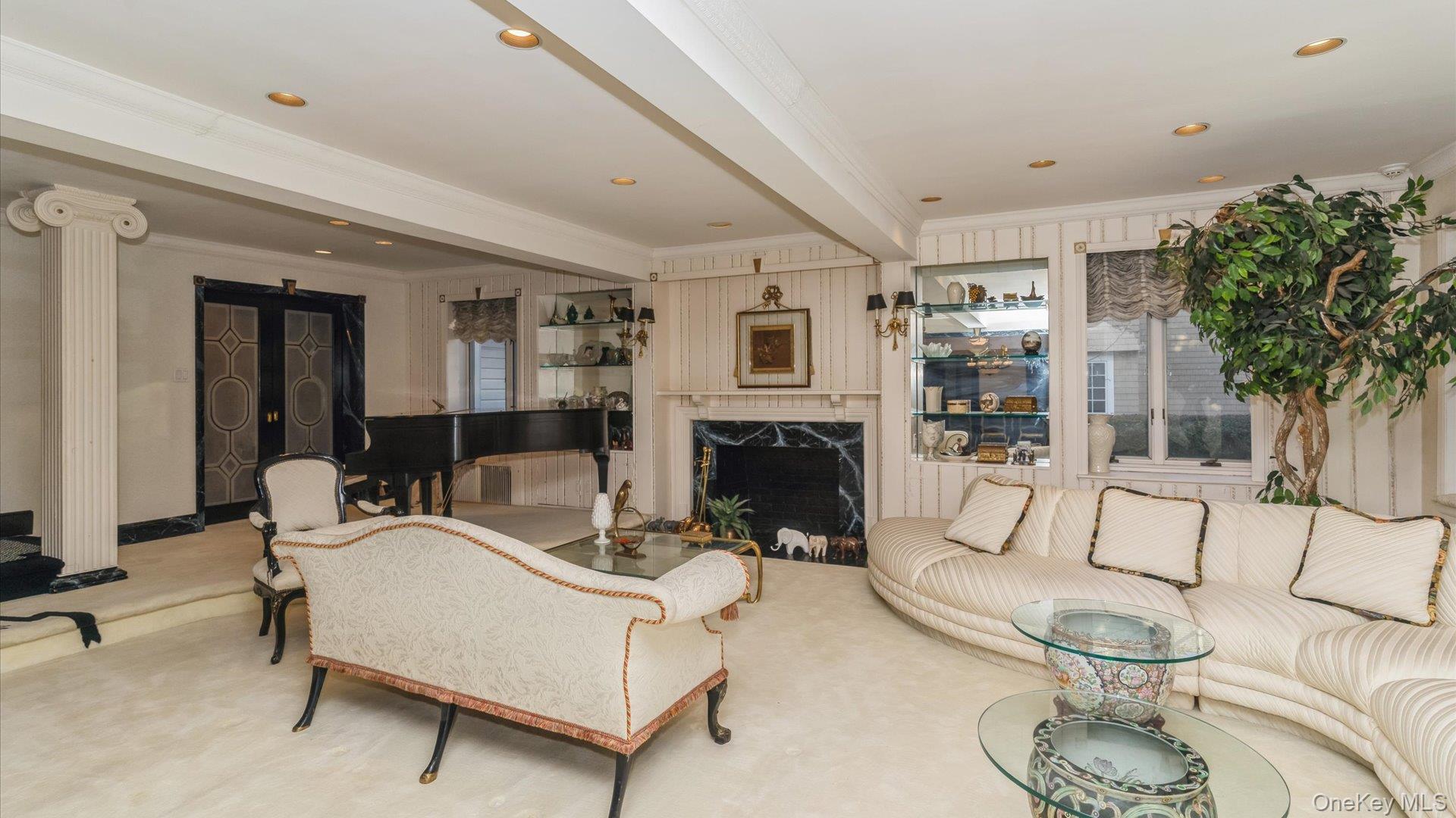 178 Wildacre Avenue, Lawrence, NY 11559