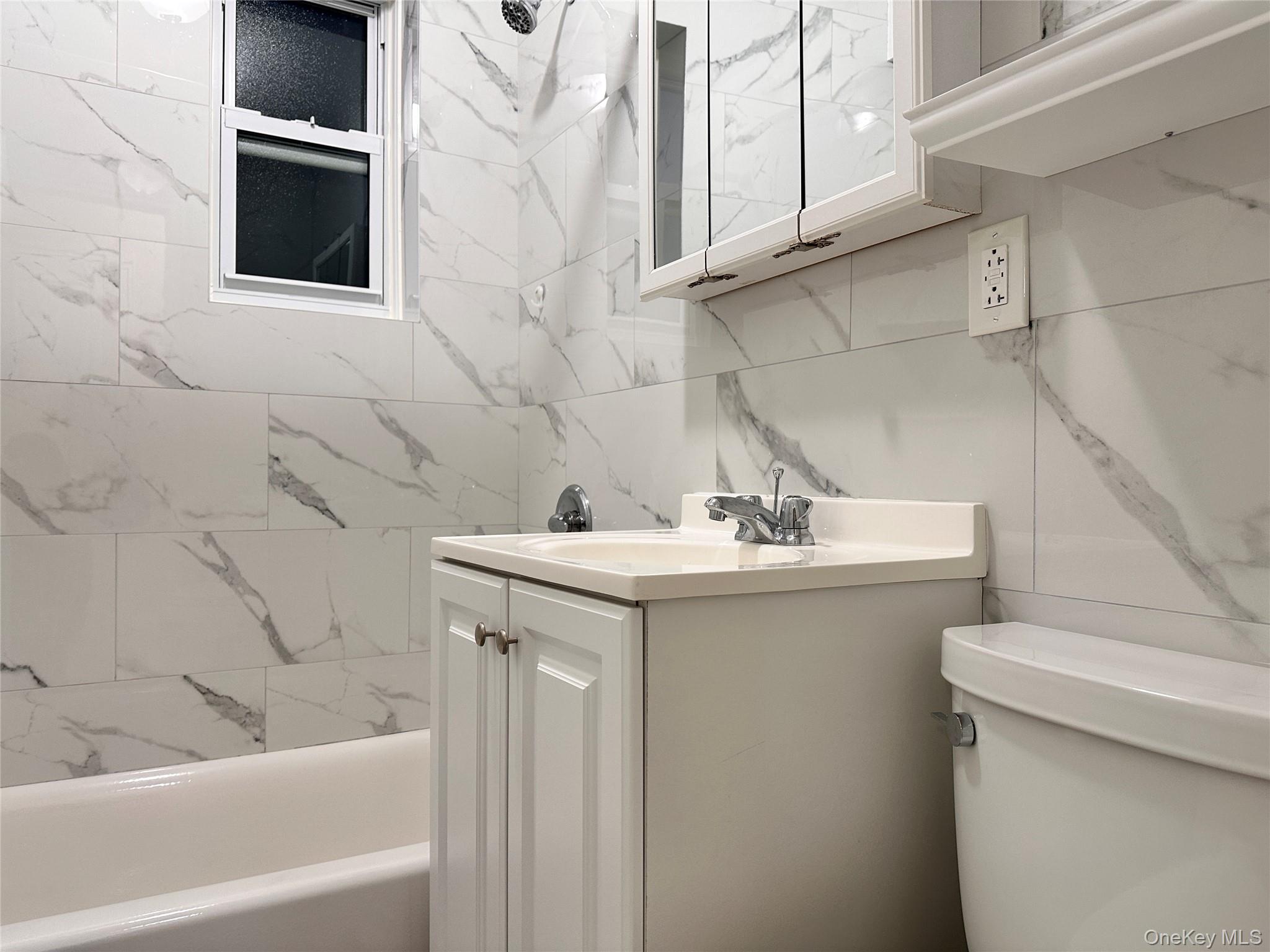 147-37 38th Avenue # C23, Flushing, NY 11354