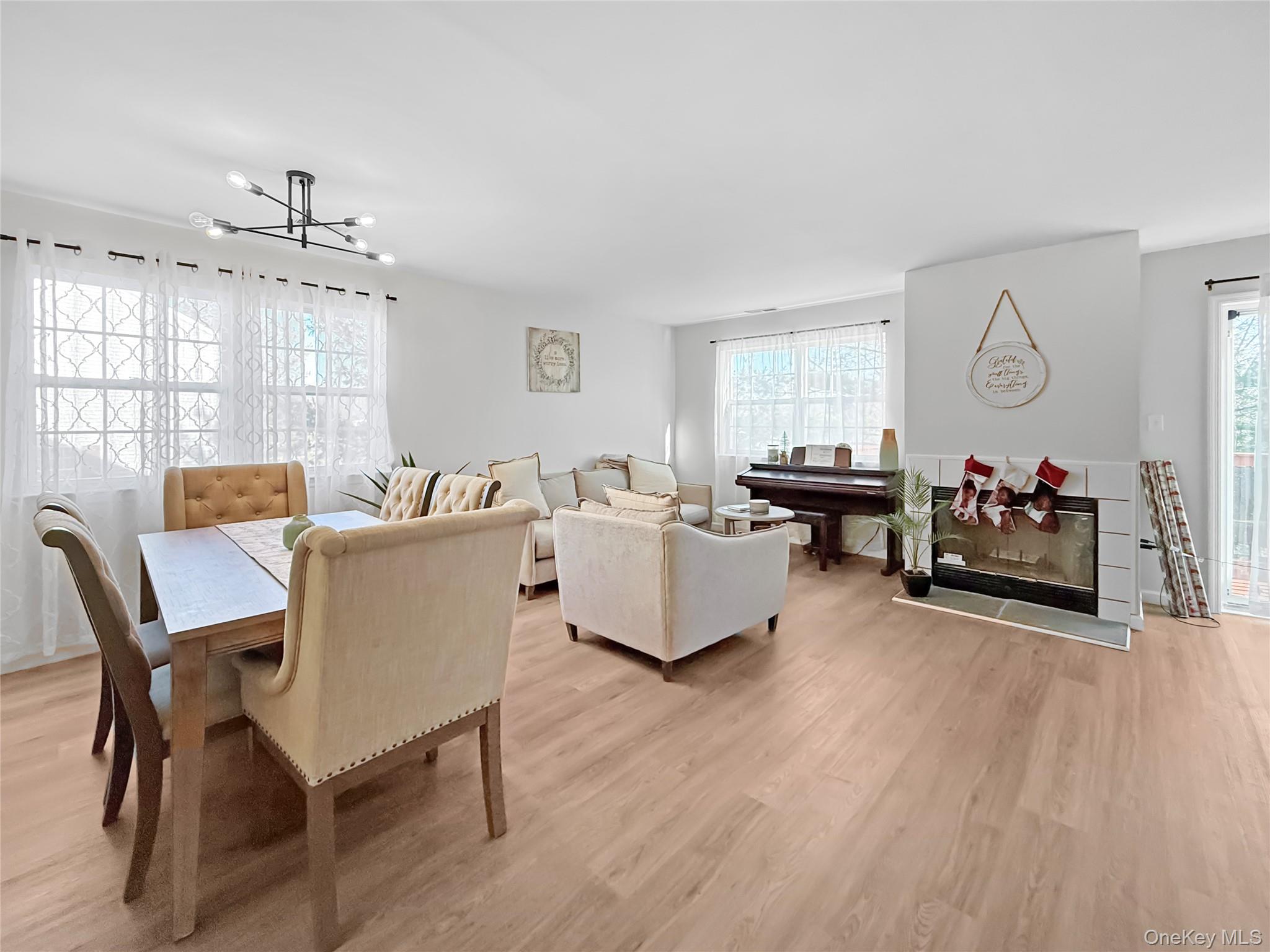 50 Lois Lane, Monroe, NY 10950