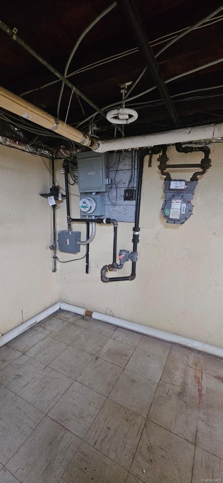 13839 227th Street, Laurelton, NY 11413