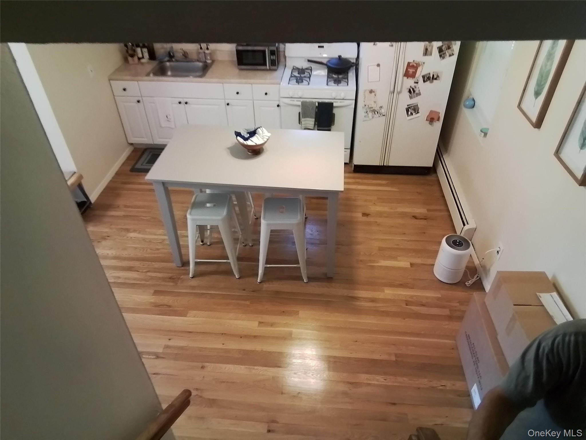 35 Doris Avenue, Northport, NY 11768