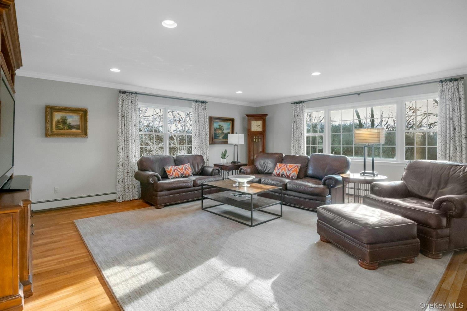 10 Rose Hill Road, Briarcliff Manor, NY 10510