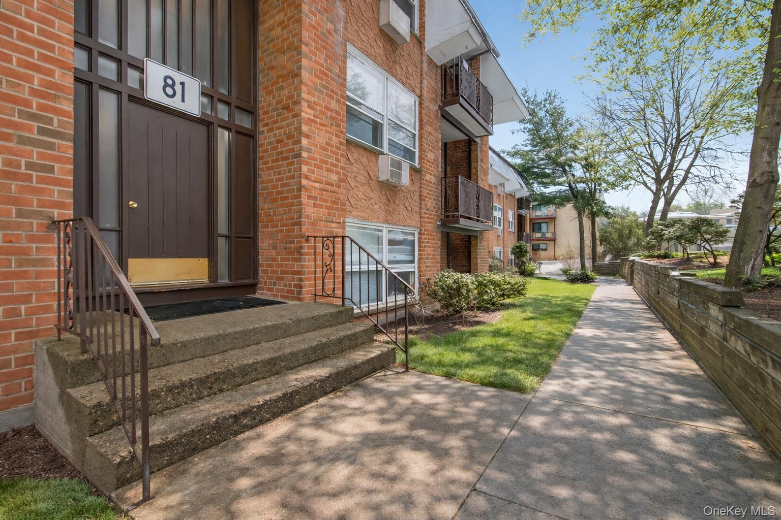 81 Kearsing Parkway # A, Monsey, NY 10952