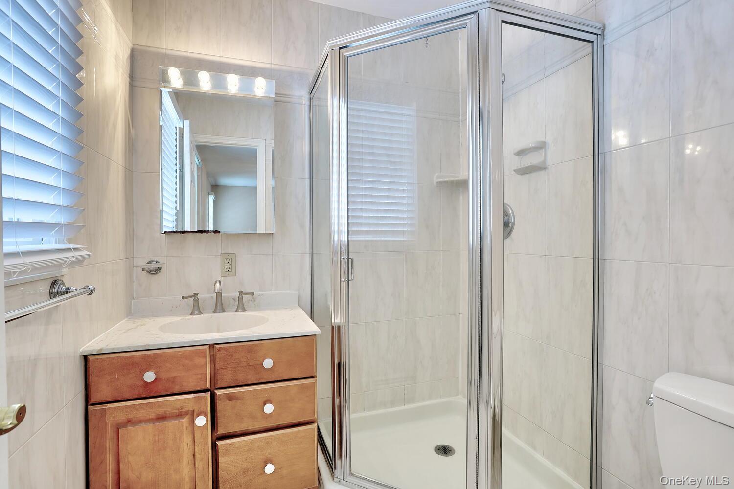 6 Orchard Hill Drive, Monsey, NY 10952