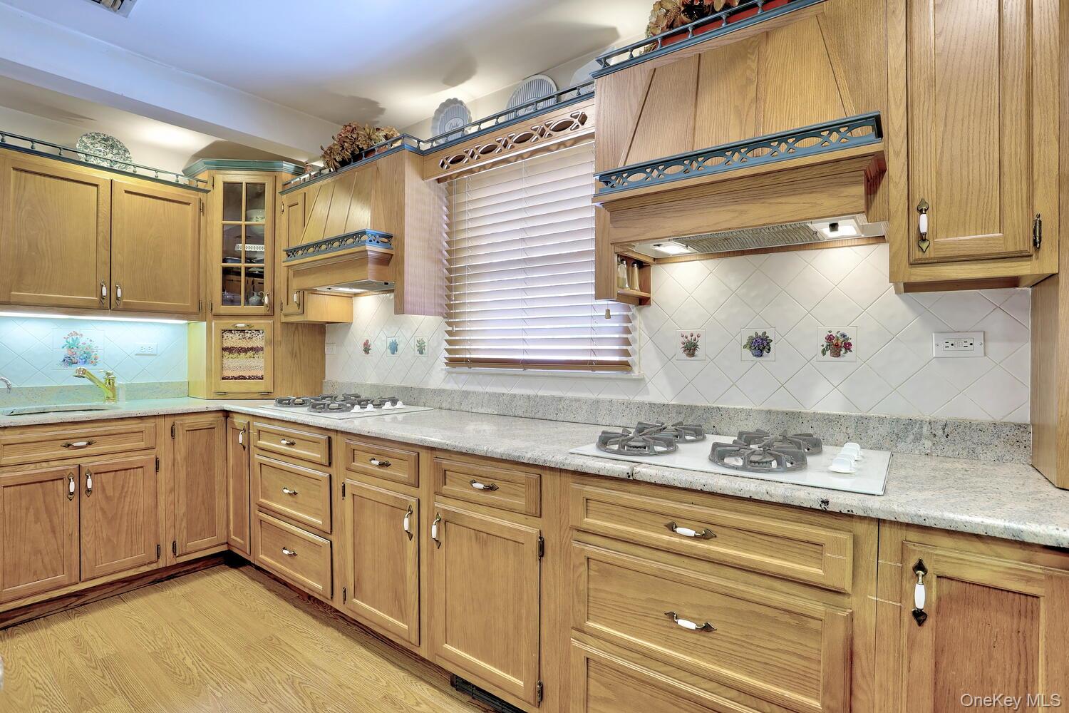 6 Orchard Hill Drive, Monsey, NY 10952