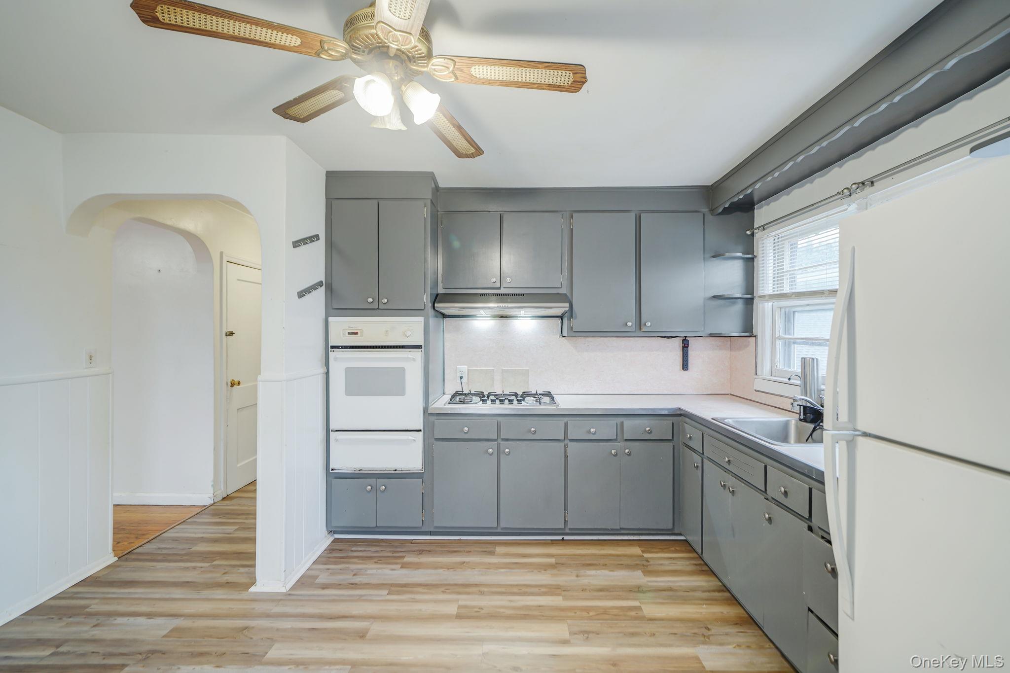 67 Orchard Street, Lindenhurst, NY 11757