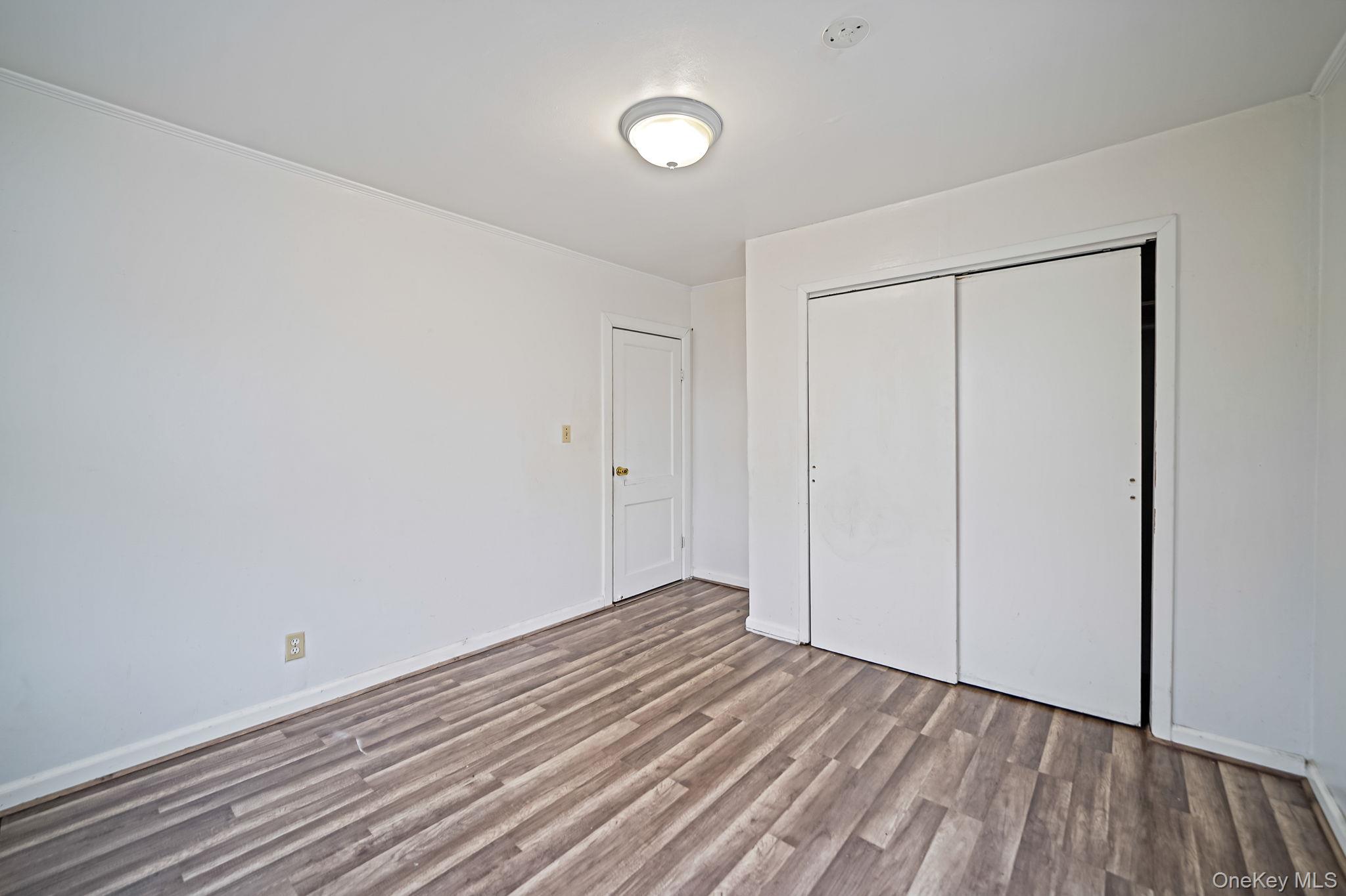 67 Orchard Street, Lindenhurst, NY 11757