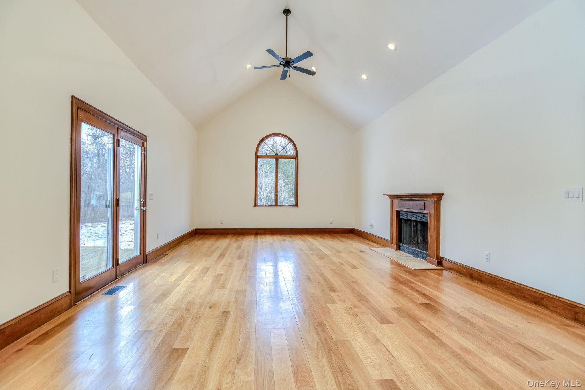 24 Deer Run Road, Newburgh, NY 12550