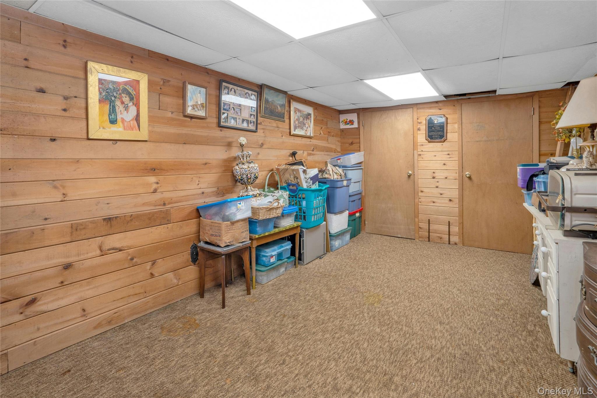 3 Dover Lane, Old Bethpage, NY 11804