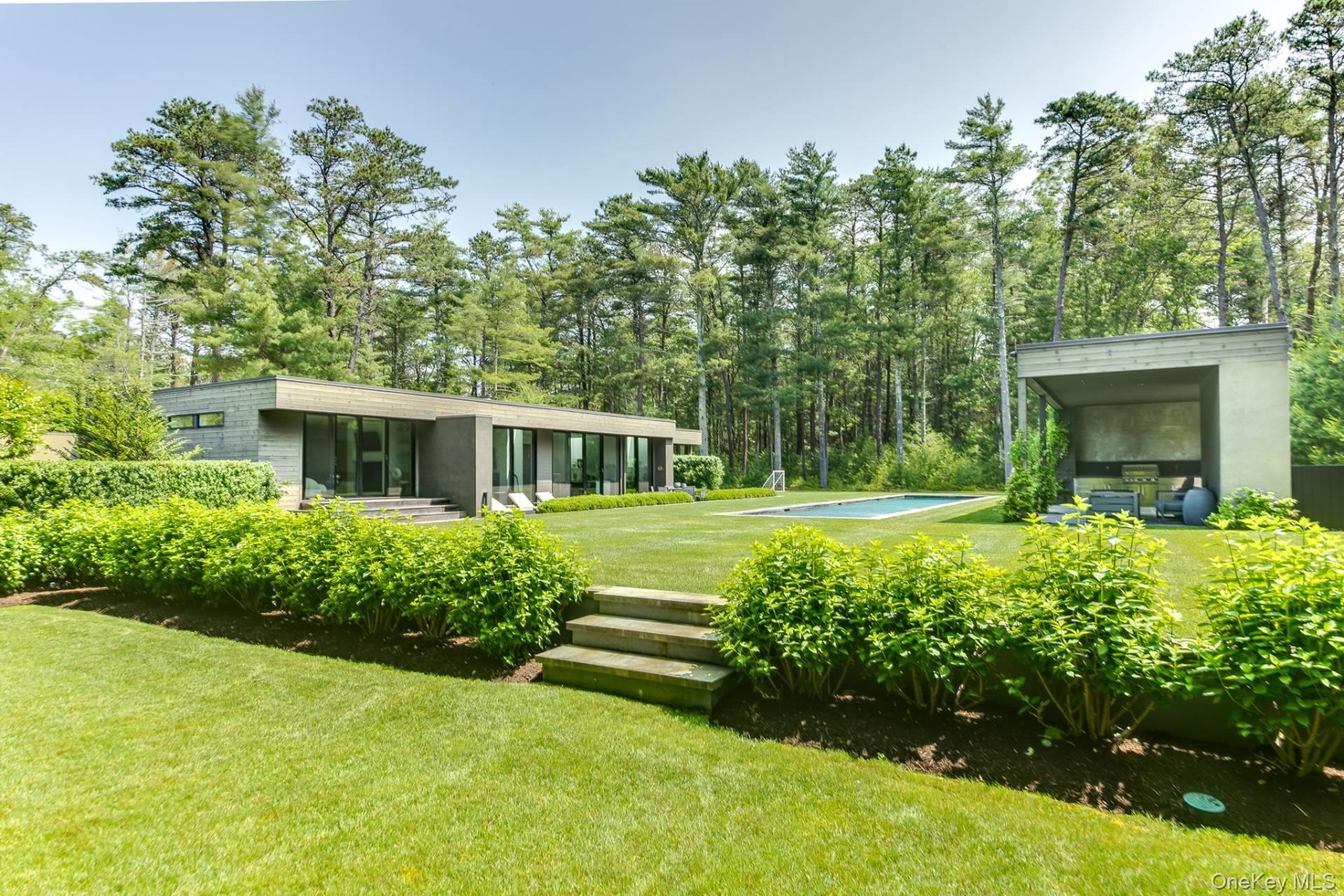 189 Swamp Road, East Hampton, NY 11937