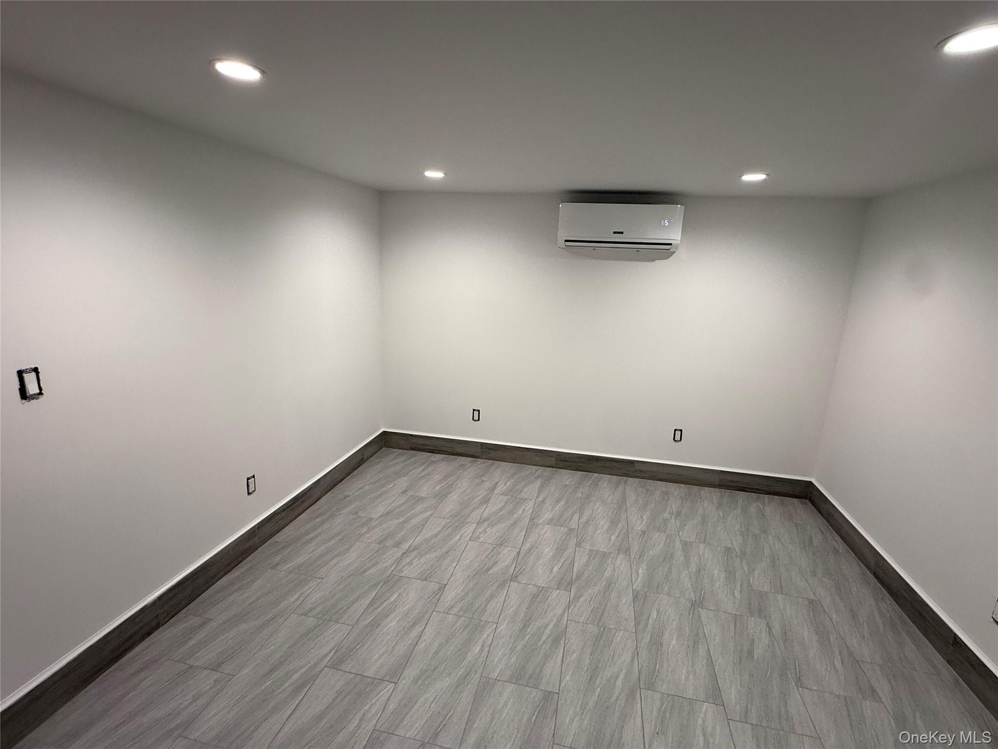 174 Whittier Avenue, Babylon, NY 11703