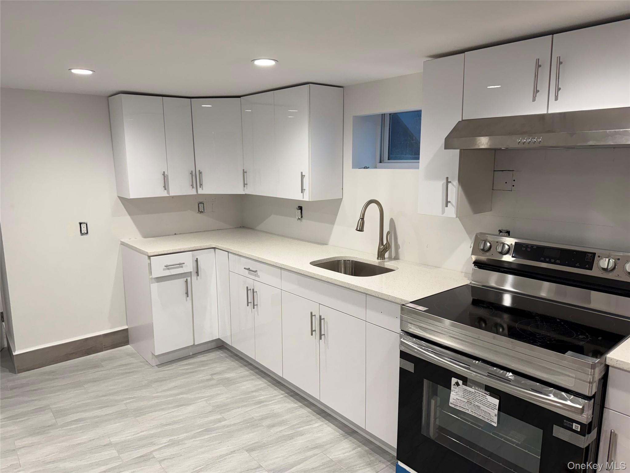 174 Whittier Avenue, Babylon, NY 11703