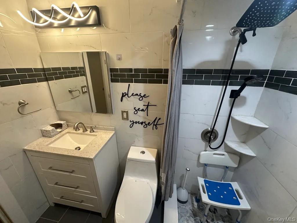 224 Farber Drive Farber # 224, West Babylon, NY 11704