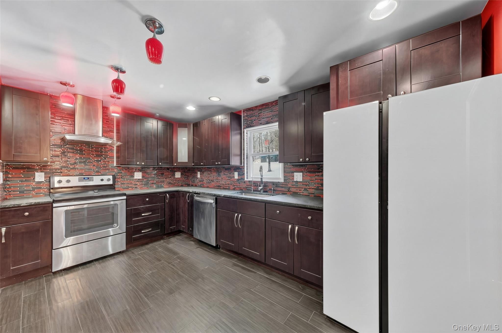 93 Old Mill Road, Wallkill, NY 12589