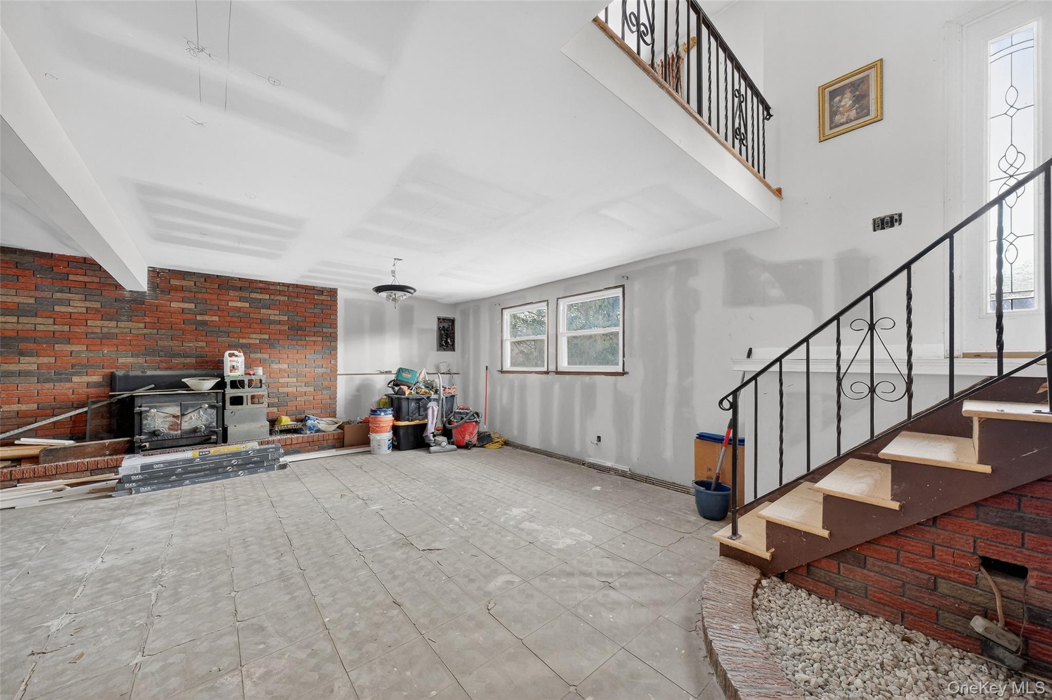 93 Old Mill Road, Wallkill, NY 12589