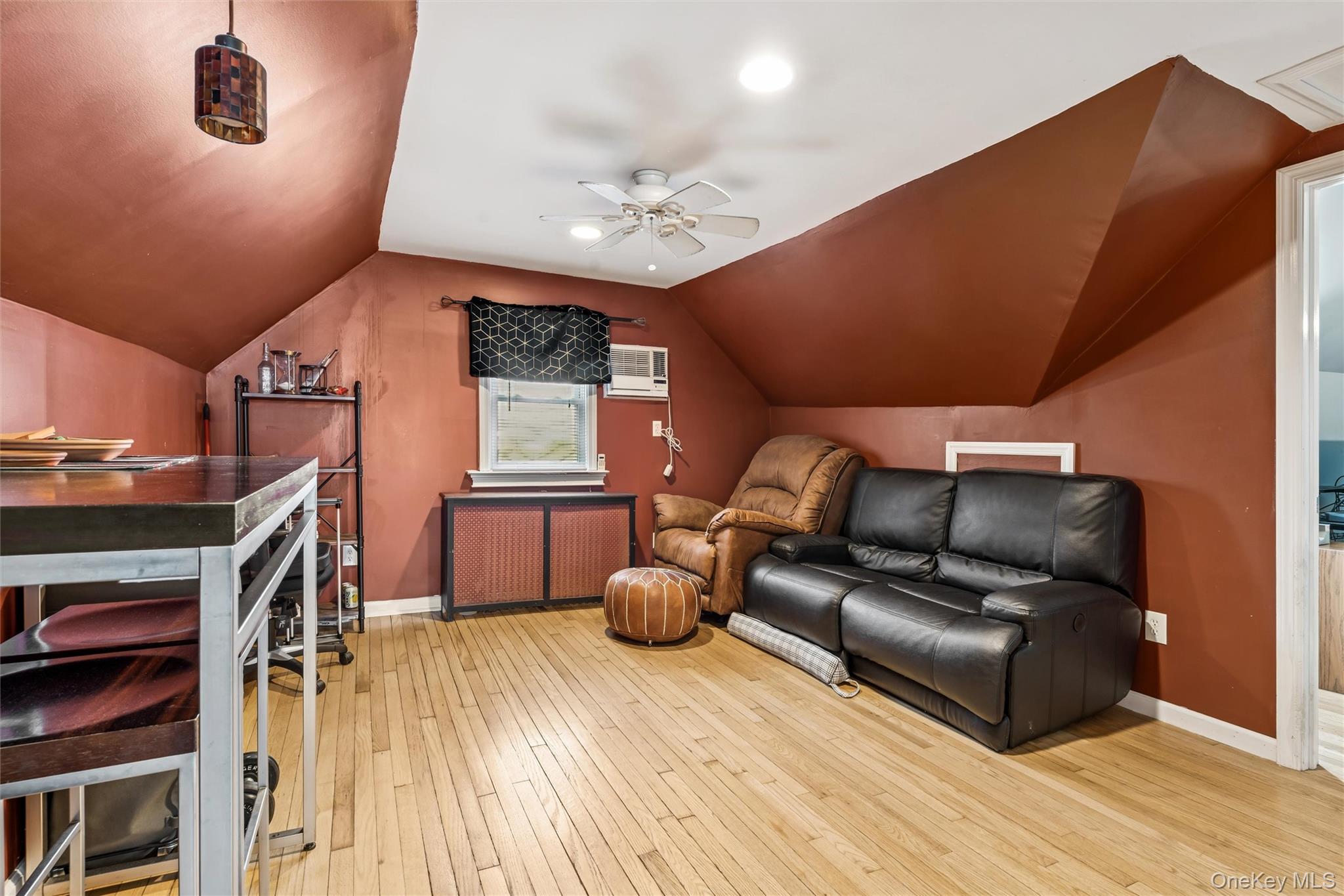 114 Lexington Avenue, Franklin Square, NY 11010