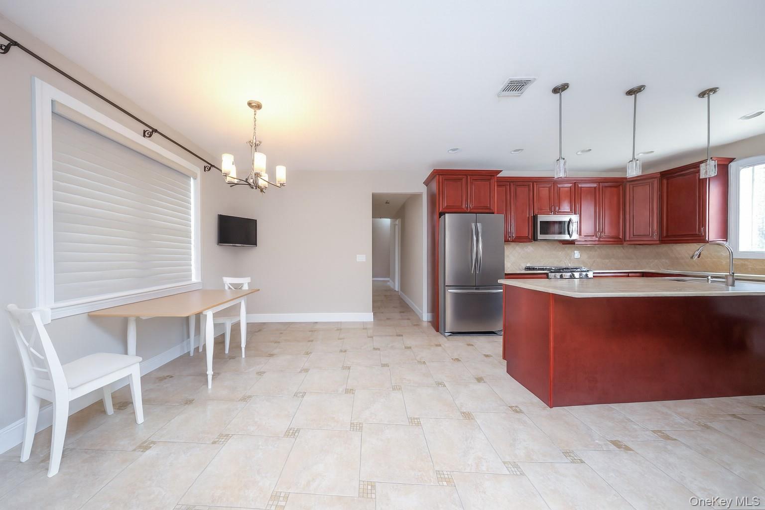 104 Highland Road, Staten Island, NY 10308