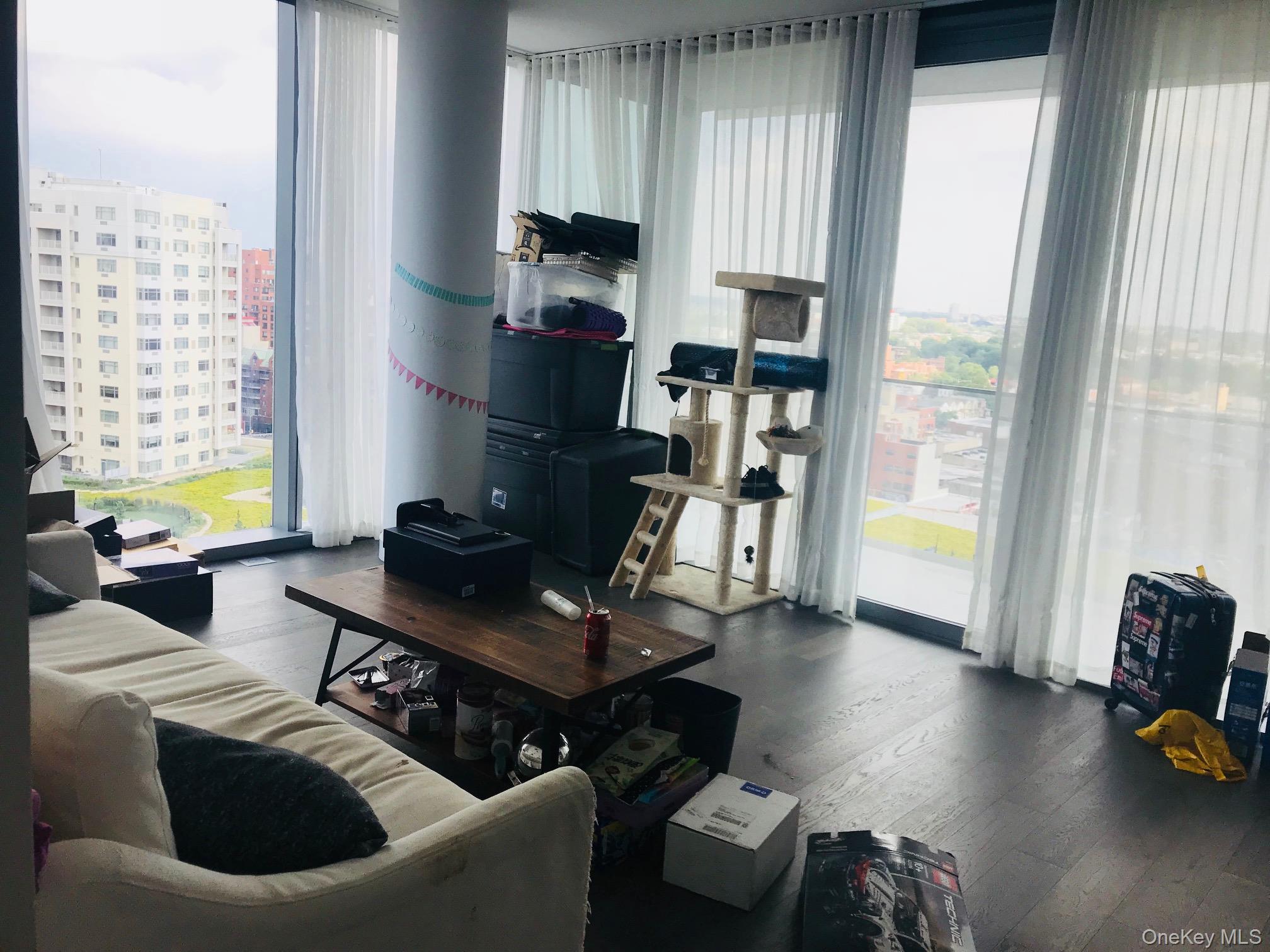 131-01 40th Road # 19A, Flushing, NY 11354