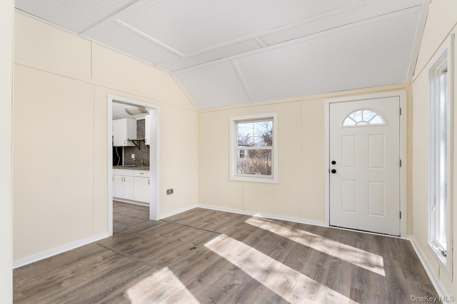 396 Reeves Avenue, Riverhead, NY 11901