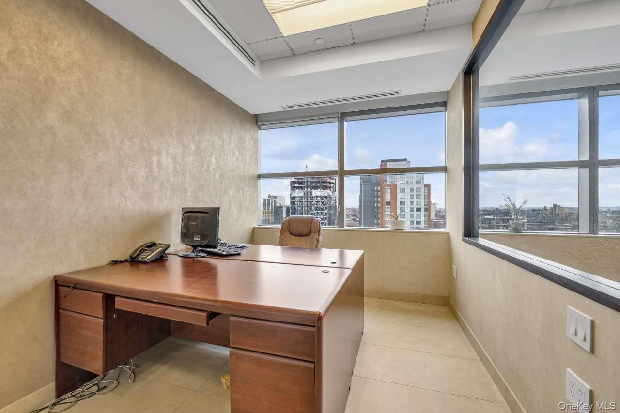 38-25 Main Street # 11F, Flushing, NY 11354