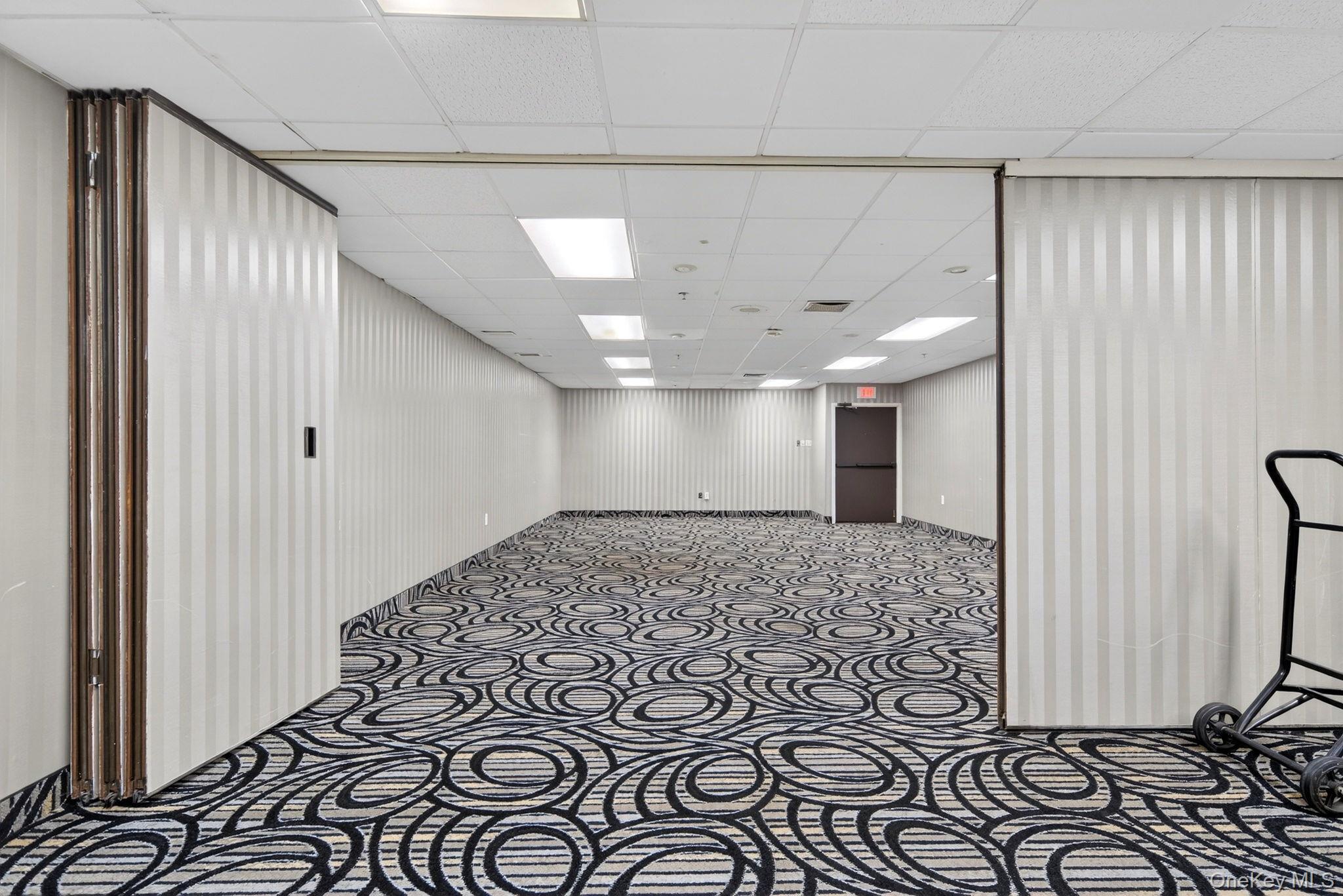 3 Watervliet Ave Ext, Colonie, NY 12206