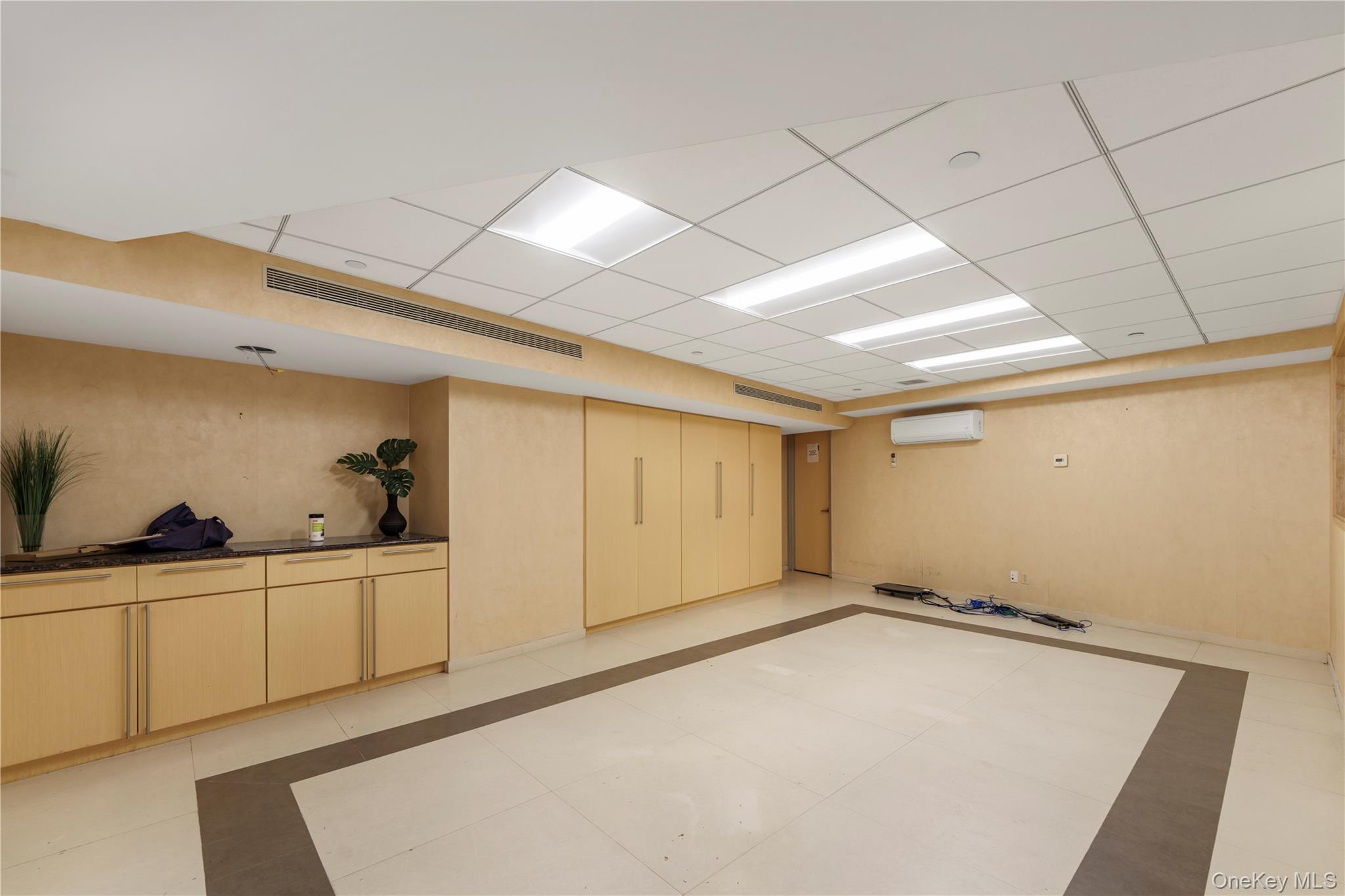 41-60 Main Street # 209, Flushing, NY 11355