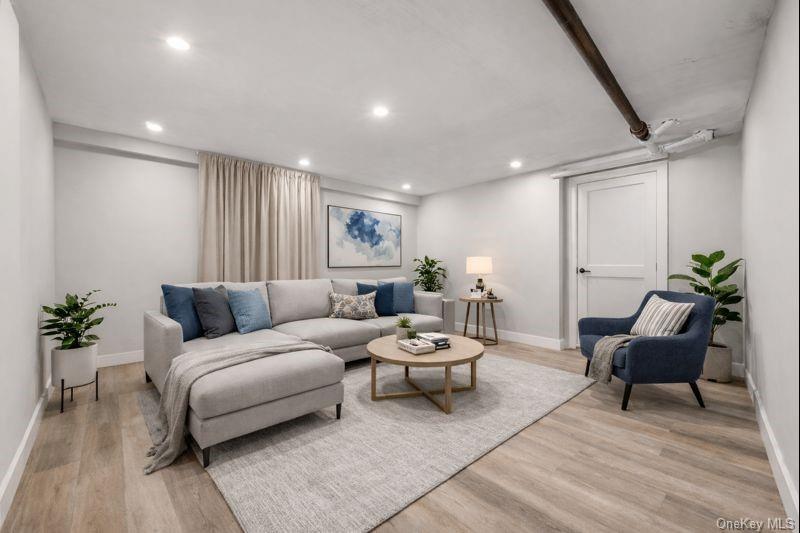 644 E 229th Street, Bronx, NY 10466