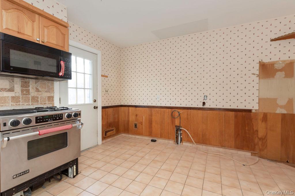 158 Reville Street, Bronx, NY 10464