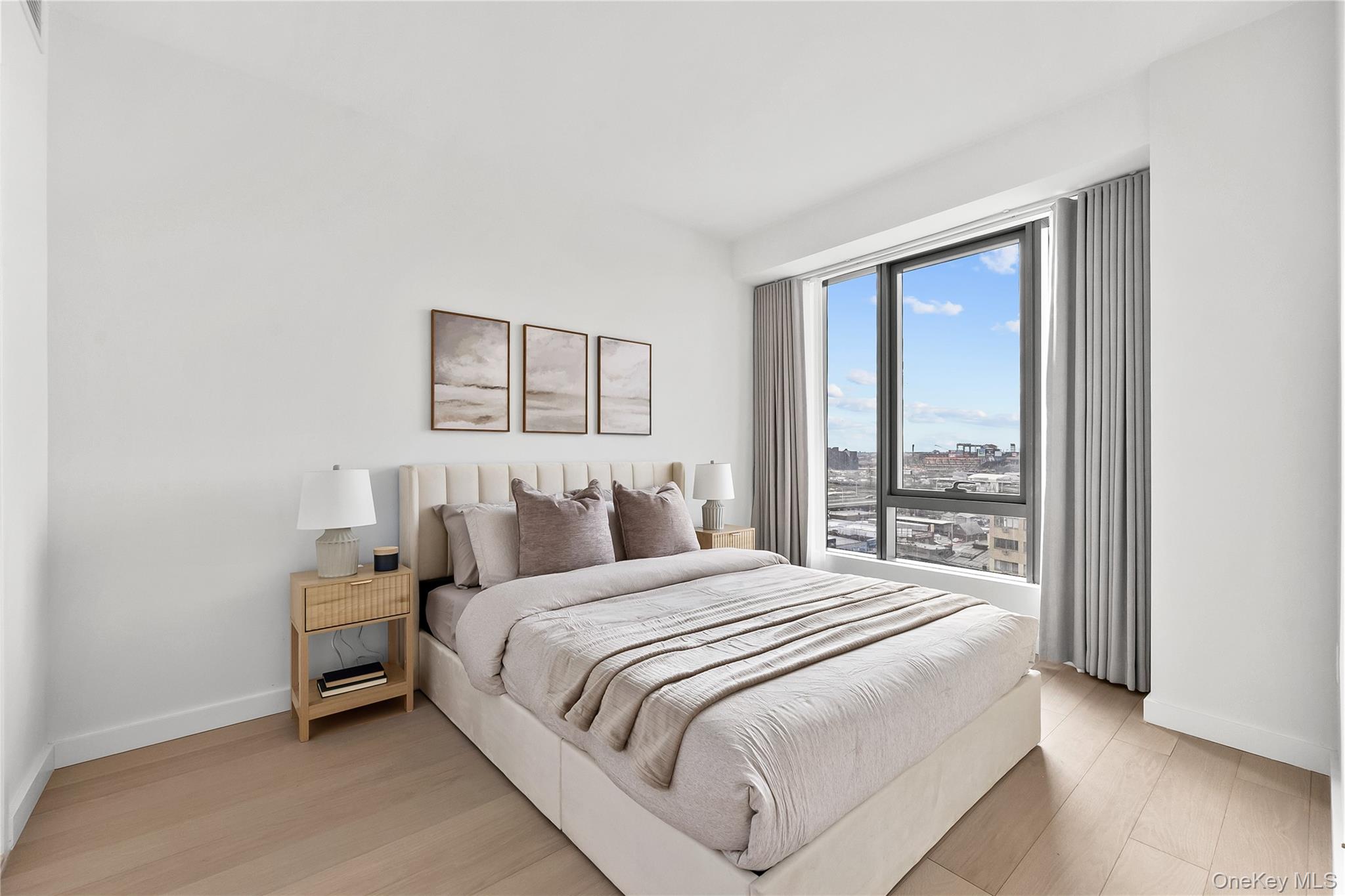 33-71 Prince Street # 10D, Flushing, NY 11354